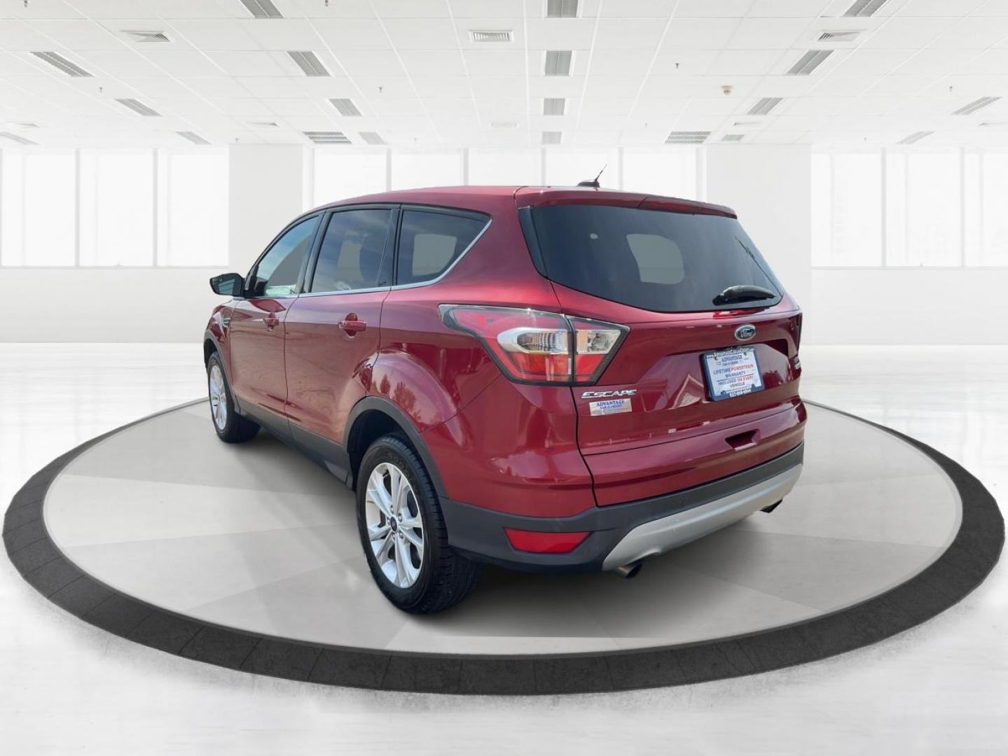 2017 Ford Escape SE (1FMCU0GD3HU) with an Other engine, located at 1184 Kauffman Ave, Fairborn, OH, 45324, (937) 908-9800, 39.807072, -84.030914 - 2017 Ford Escape SE - Photo#4