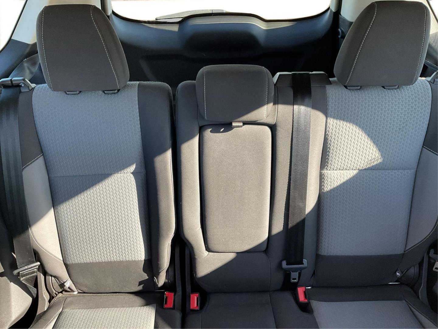 2017 Ford Escape SE 4WD (1FMCU9G93HU) with an 2.0L L4 DOHC 16V engine, 6-Speed Automatic transmission, located at 1951 S Dayton Lakeview Rd., New Carlisle, OH, 45344, (937) 908-9800, 39.890999, -84.050255 - One Owner - Photo#12