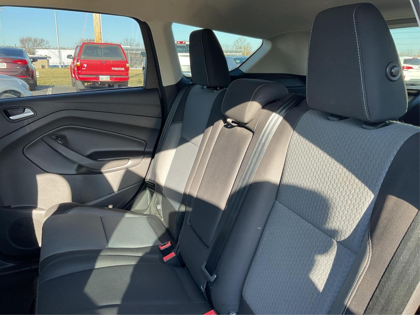 2017 Ford Escape SE 4WD (1FMCU9G93HU) with an 2.0L L4 DOHC 16V engine, 6-Speed Automatic transmission, located at 1951 S Dayton Lakeview Rd., New Carlisle, OH, 45344, (937) 908-9800, 39.890999, -84.050255 - One Owner - Photo#8