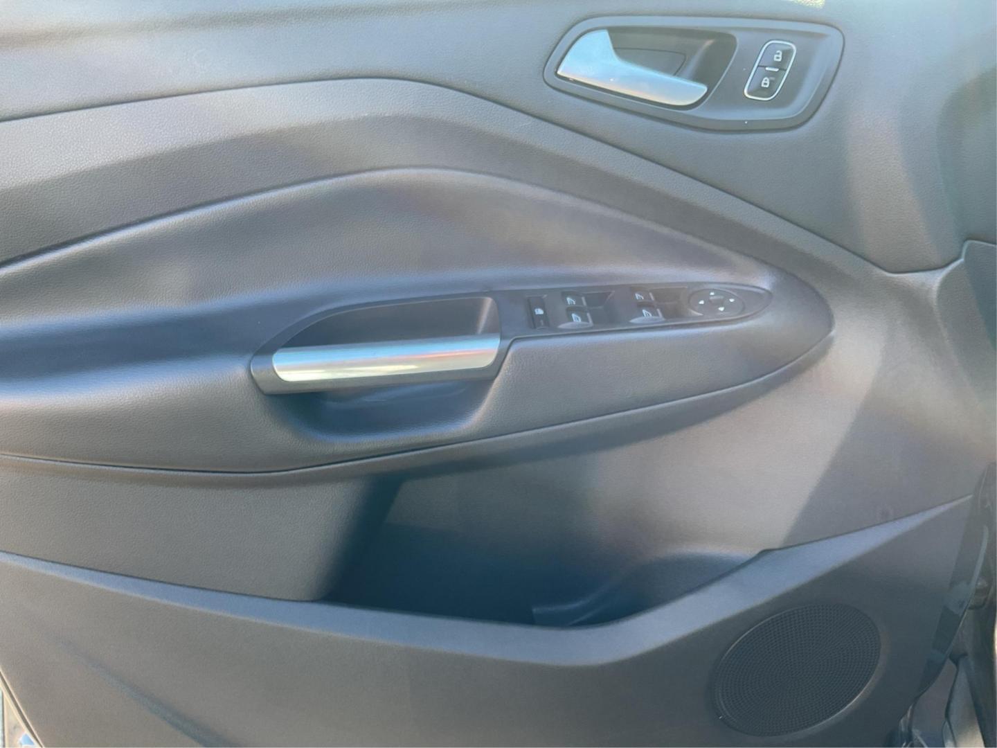 2017 Ford Escape SE (1FMCU9G93HU) with an Other engine, located at 401 Woodman Dr, Riverside, OH, 45431, (937) 908-9800, 39.760899, -84.123421 - 2017 Ford Escape SE - Photo#17