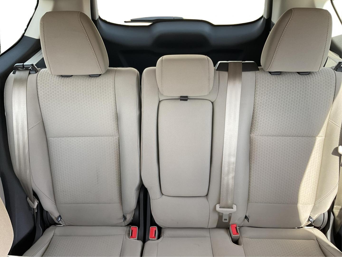 2017 Ford Escape SE (1FMCU0G93HU) with an EcoBoost 1.5L I-4 gasoline direct injection engine, located at 880 E. National Road, Vandalia, OH, 45377, (937) 908-9800, 39.891918, -84.183594 - 2017 Ford Escape SE - Photo#12