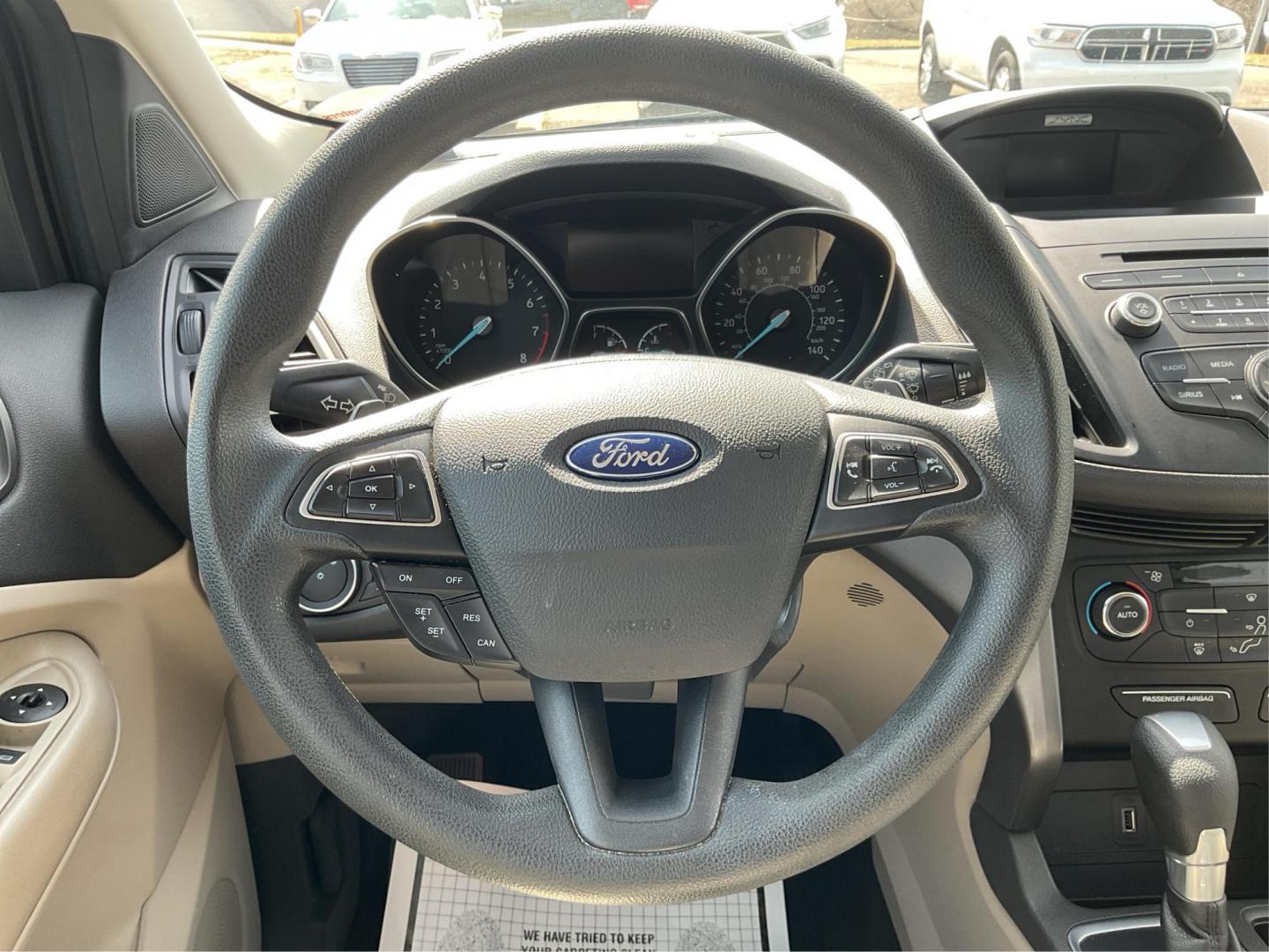 2017 Ford Escape SE (1FMCU0G93HU) with an EcoBoost 1.5L I-4 gasoline direct injection engine, located at 880 E. National Road, Vandalia, OH, 45377, (937) 908-9800, 39.891918, -84.183594 - 2017 Ford Escape SE - Photo#14