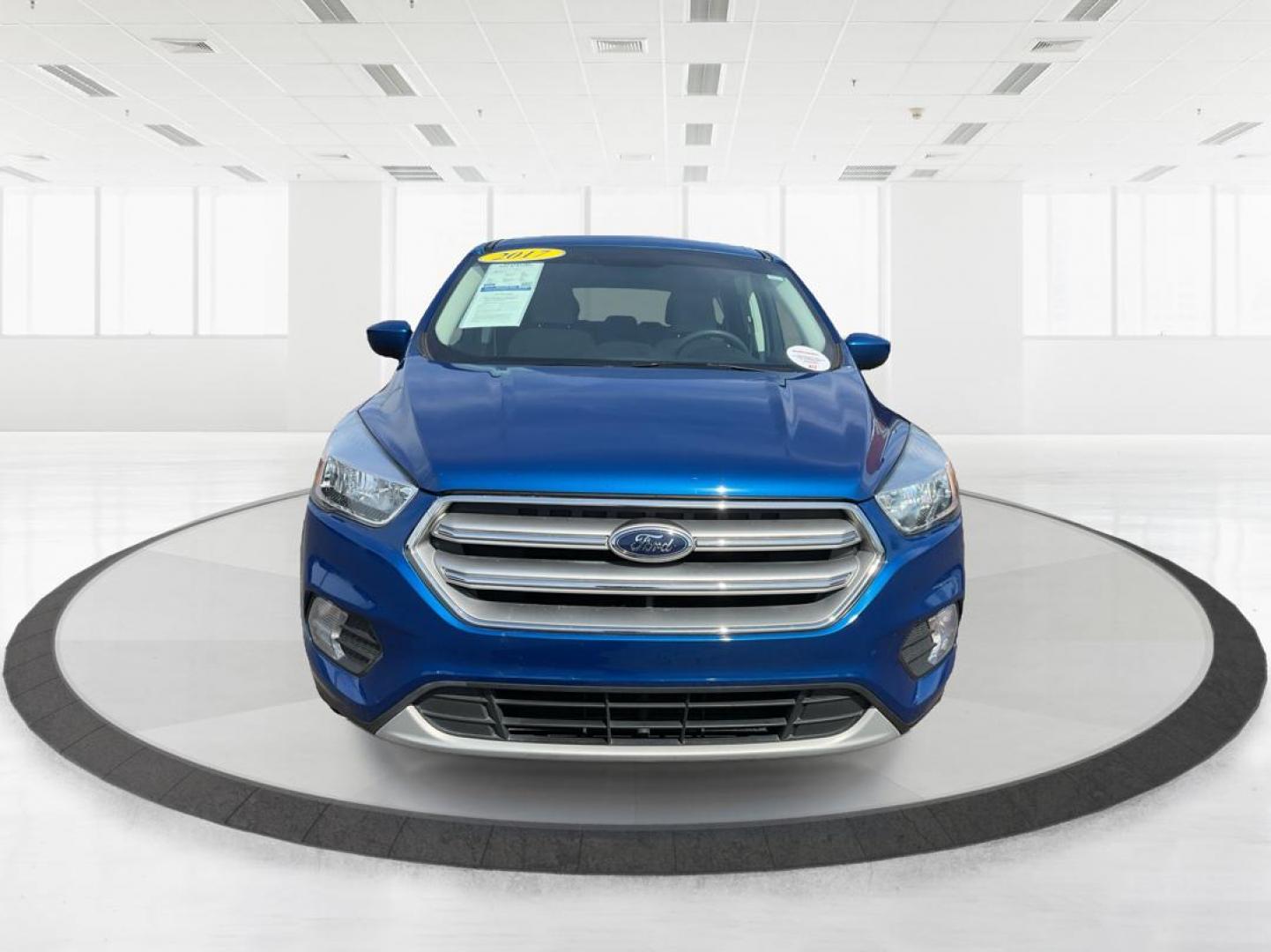 2017 Ford Escape SE (1FMCU0G93HU) with an EcoBoost 1.5L I-4 gasoline direct injection engine, located at 880 E. National Road, Vandalia, OH, 45377, (937) 908-9800, 39.891918, -84.183594 - 2017 Ford Escape SE - Photo#5