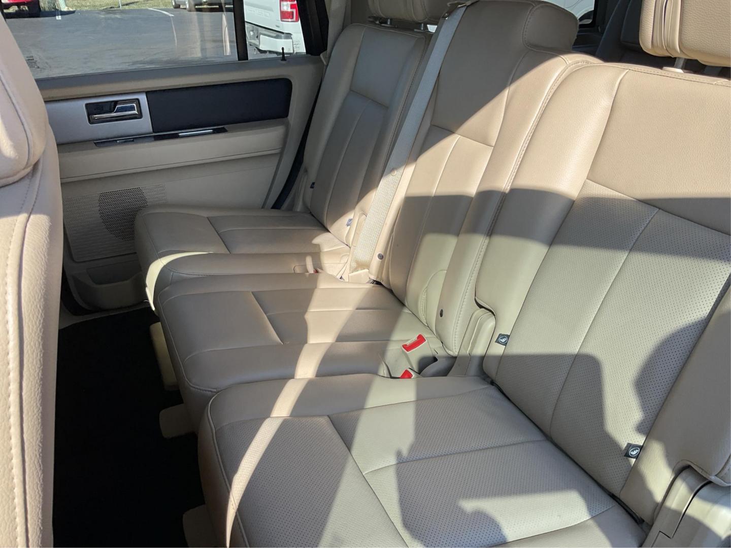 2017 Ford Expedition Limited (1FMJU2AT4HE) with an EcoBoost 3.5L V-6 gasoline direct injection engine, located at 1951 S Dayton Lakeview Rd., New Carlisle, OH, 45344, (937) 908-9800, 39.890999, -84.050255 - 2017 Ford Expedition Limited - Photo#9