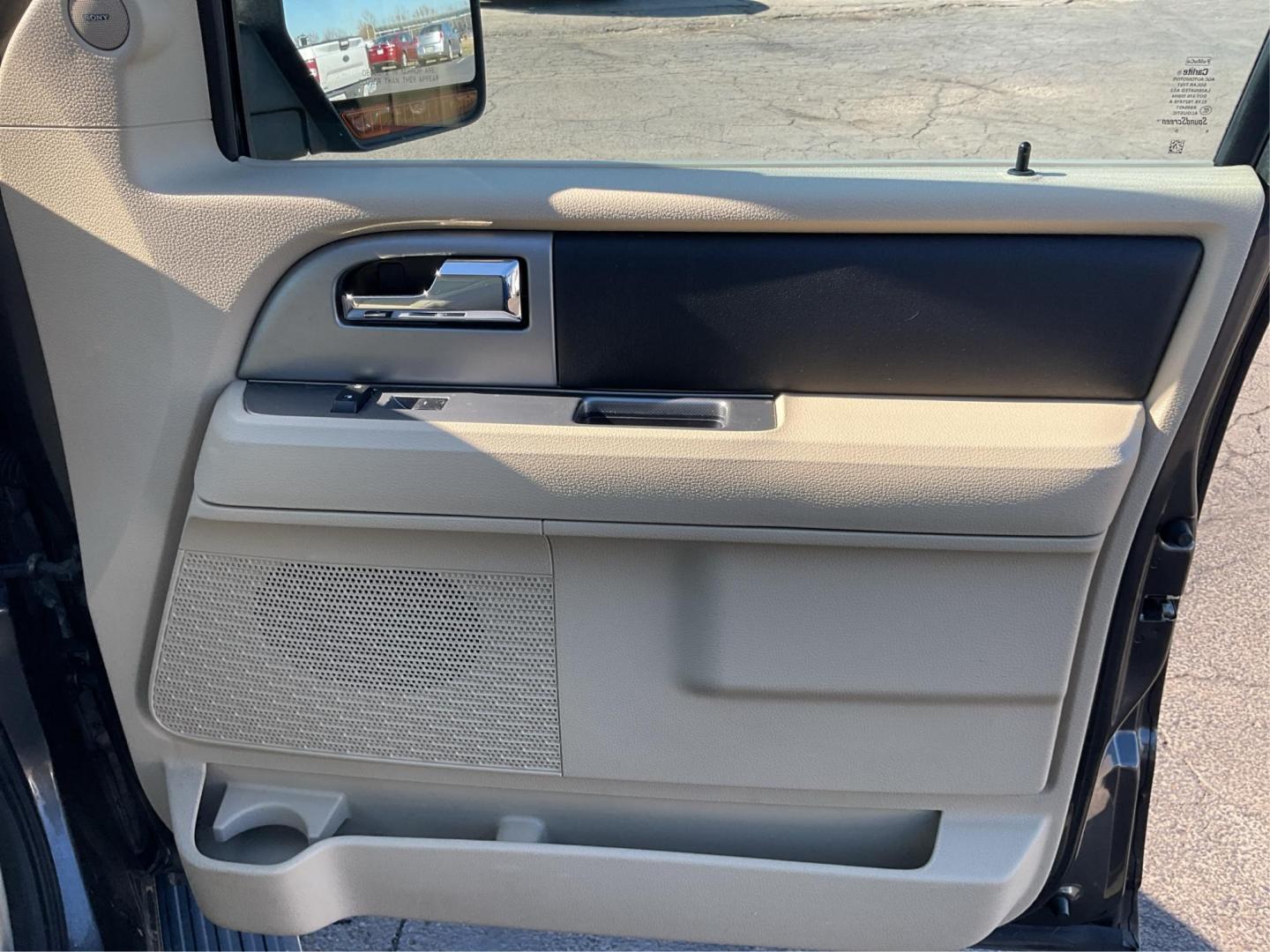 2017 Ford Expedition Limited (1FMJU2AT4HE) with an EcoBoost 3.5L V-6 gasoline direct injection engine, located at 1951 S Dayton Lakeview Rd., New Carlisle, OH, 45344, (937) 908-9800, 39.890999, -84.050255 - 2017 Ford Expedition Limited - Photo#19