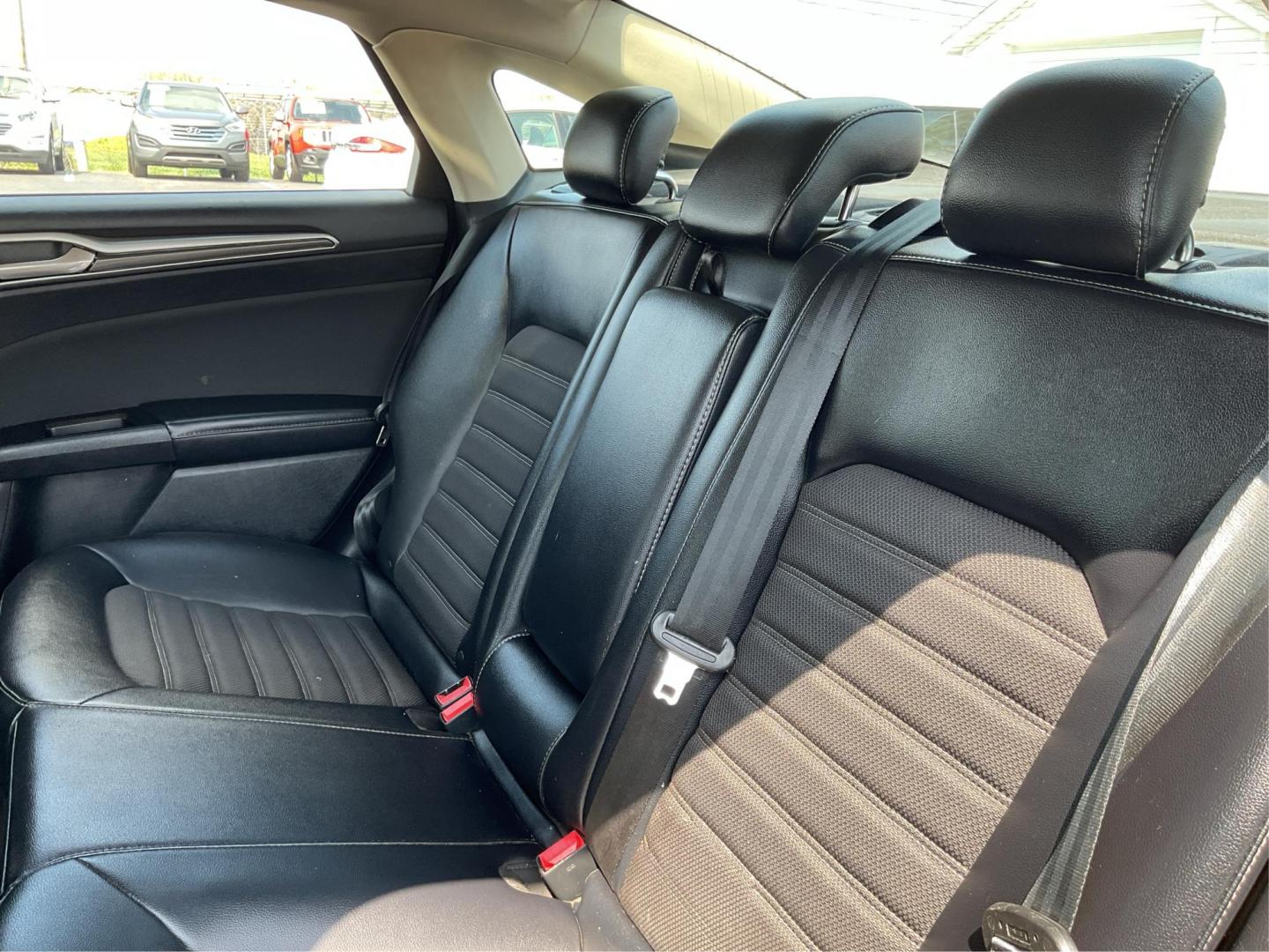 2017 Ford Fusion SE (3FA6P0HDXHR) with an Other engine, located at 401 Woodman Dr, Riverside, OH, 45431, (937) 908-9800, 39.760899, -84.123421 - 2017 Ford Fusion SE - Photo#9