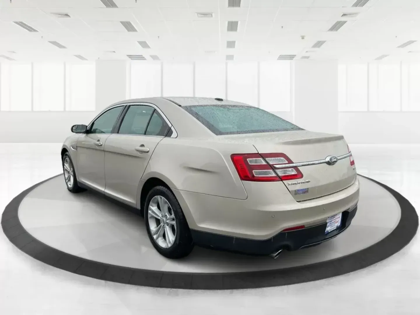 2017 Ford Taurus SEL (1FAHP2E86HG) with an EcoBoost 2L I-4 gasoline direct injection engine, located at 1951 S Dayton Lakeview Rd., New Carlisle, OH, 45344, (937) 908-9800, 39.890999, -84.050255 - **Experience Unmatched Comfort and Style with the 2017 Ford Taurus SEL at Advantage Car and Credit!**<br /> <br /> Are you looking for a dependable vehicle that can elevate your daily commute and weekend adventures? Look no further than this stunning **2017 Ford Taurus SEL**, available now at **Adva - Photo#4