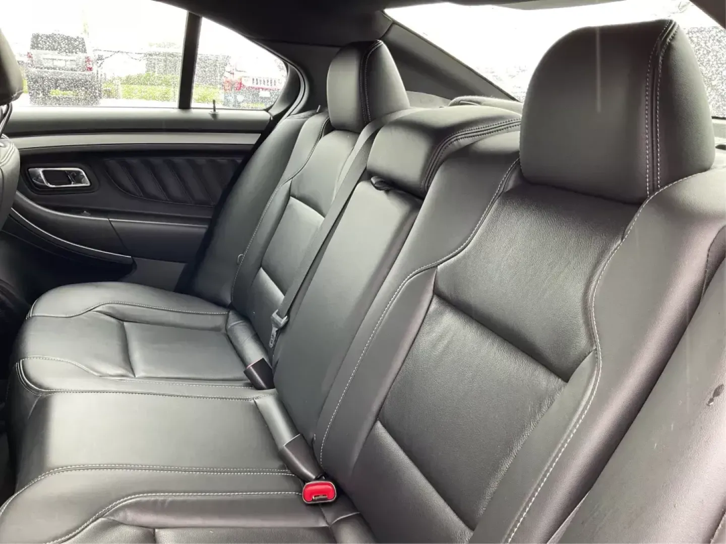 2017 Ford Taurus SEL (1FAHP2E86HG) with an EcoBoost 2L I-4 gasoline direct injection engine, located at 1951 S Dayton Lakeview Rd., New Carlisle, OH, 45344, (937) 908-9800, 39.890999, -84.050255 - **Experience Unmatched Comfort and Style with the 2017 Ford Taurus SEL at Advantage Car and Credit!**<br /> <br /> Are you looking for a dependable vehicle that can elevate your daily commute and weekend adventures? Look no further than this stunning **2017 Ford Taurus SEL**, available now at **Adva - Photo#9