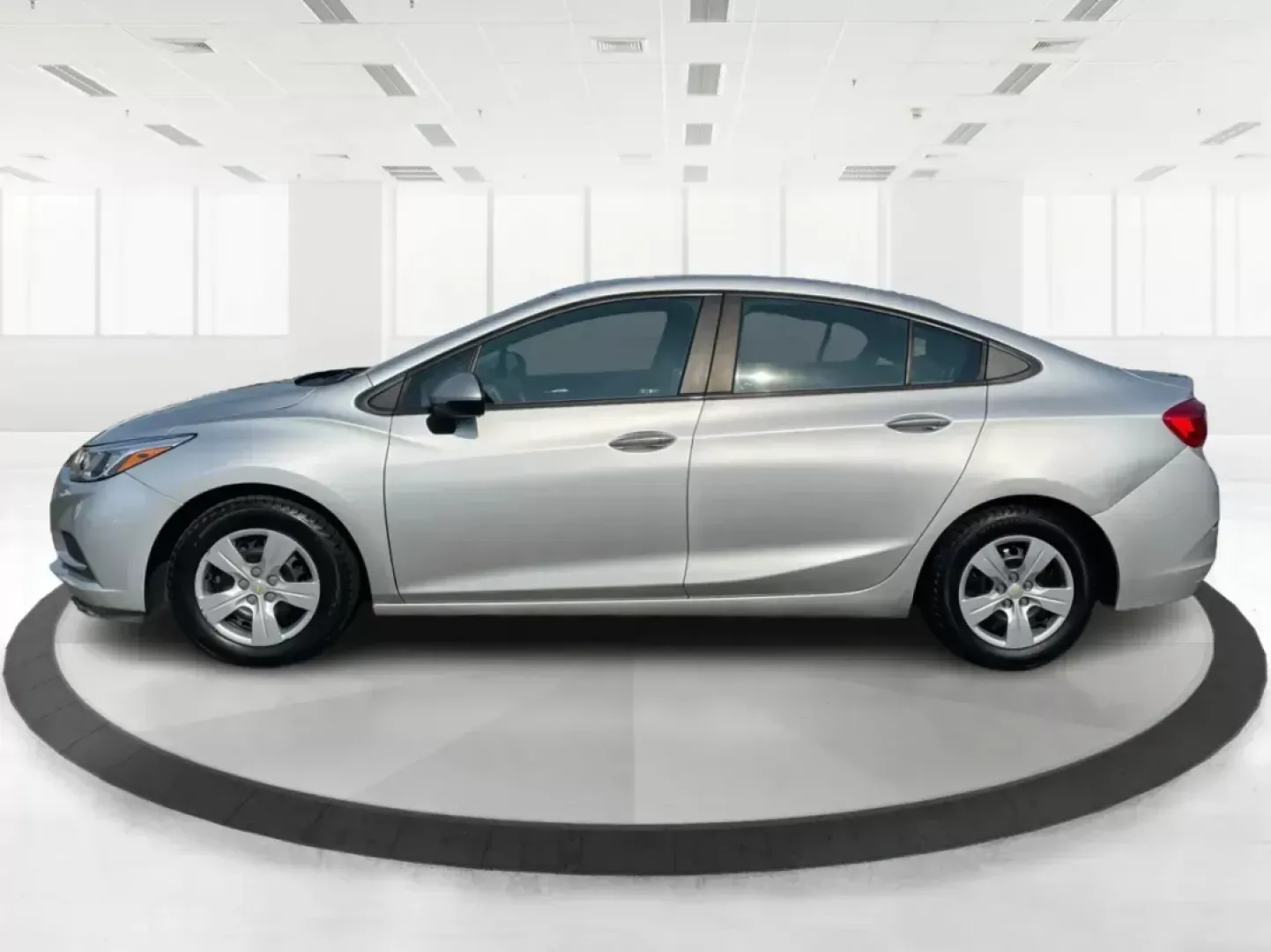 2017 Chevrolet Cruze LS Auto (1G1BC5SM0H7) with an 1.4L I-4 gasoline direct injection engine, located at 8750 N County Rd 25A, Piqua, OH, 45356, (937) 908-9800, 40.164391, -84.232513 - **Discover Your Perfect Ride: 2017 Chevrolet Cruze LS Auto for Your Daily Adventures!**<br /> <br /> Are you searching for a reliable and stylish sedan that accommodates your busy lifestyle? Look no further! The 2017 Chevrolet Cruze LS Auto is the ideal vehicle for daily commuters, growing families, - Photo#5