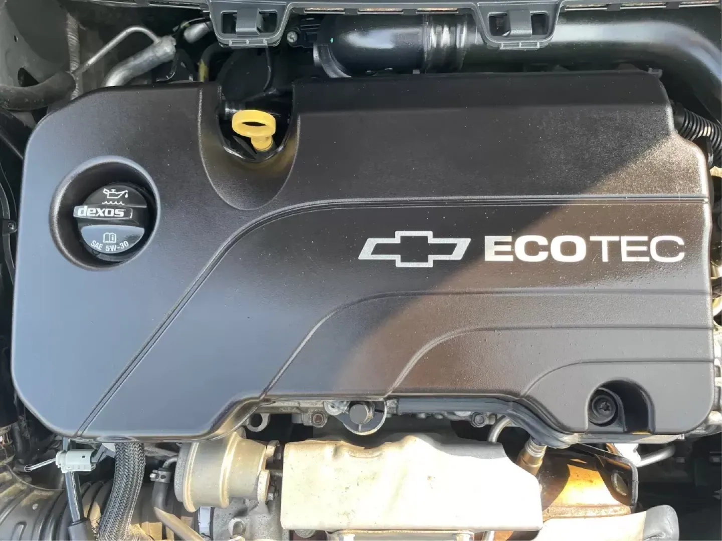 2017 Chevrolet Cruze LS Auto (1G1BC5SM0H7) with an 1.4L I-4 gasoline direct injection engine, located at 8750 N County Rd 25A, Piqua, OH, 45356, (937) 908-9800, 40.164391, -84.232513 - **Discover Your Perfect Ride: 2017 Chevrolet Cruze LS Auto for Your Daily Adventures!**<br /> <br /> Are you searching for a reliable and stylish sedan that accommodates your busy lifestyle? Look no further! The 2017 Chevrolet Cruze LS Auto is the ideal vehicle for daily commuters, growing families, - Photo#10