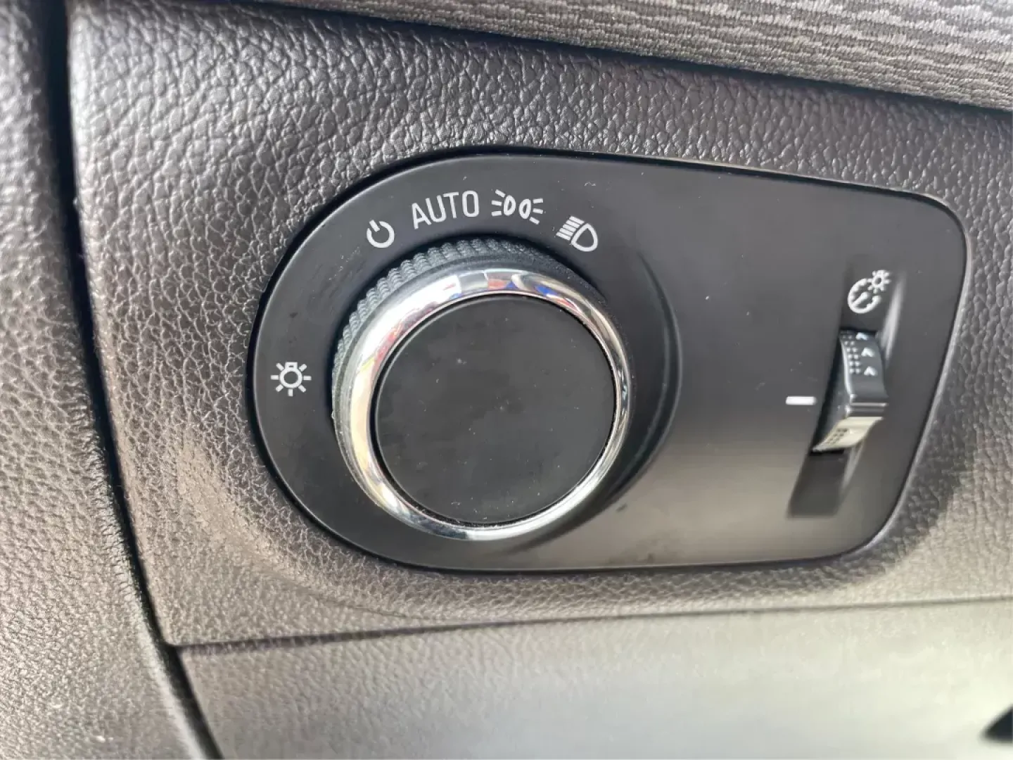 2017 Chevrolet Cruze LS Auto (1G1BC5SM0H7) with an 1.4L I-4 gasoline direct injection engine, located at 8750 N County Rd 25A, Piqua, OH, 45356, (937) 908-9800, 40.164391, -84.232513 - **Discover Your Perfect Ride: 2017 Chevrolet Cruze LS Auto for Your Daily Adventures!**<br /> <br /> Are you searching for a reliable and stylish sedan that accommodates your busy lifestyle? Look no further! The 2017 Chevrolet Cruze LS Auto is the ideal vehicle for daily commuters, growing families, - Photo#16