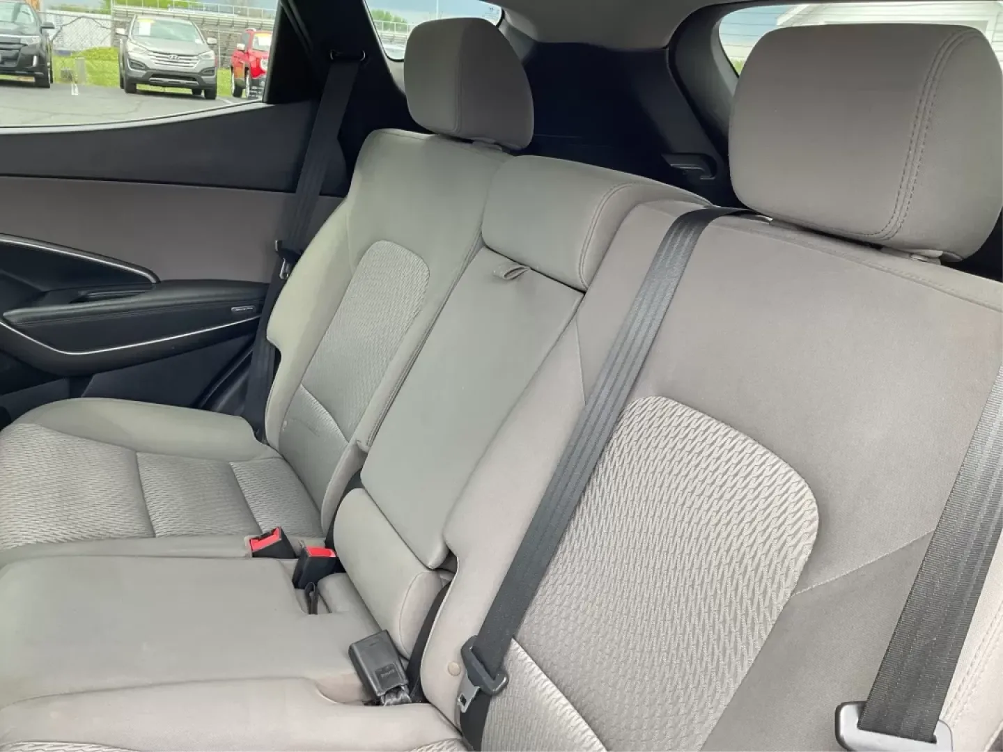 2017 Hyundai Santa Fe 2.4L (5NMZTDLB4HH) with an Theta II 2.4L I-4 gasoline direct injection engine, located at 880 E. National Road, Vandalia, OH, 45377, (937) 908-9800, 39.891918, -84.183594 - **Discover Your Next Adventure with the 2017 Hyundai Santa Fe Sport at Advantage Car and Credit!**<br /> <br /> Are you ready to elevate your lifestyle and embrace the adventures waiting for you? Whether you're a growing family in need of space, a daily commuter looking for comfort, or an outdoor en - Photo#10