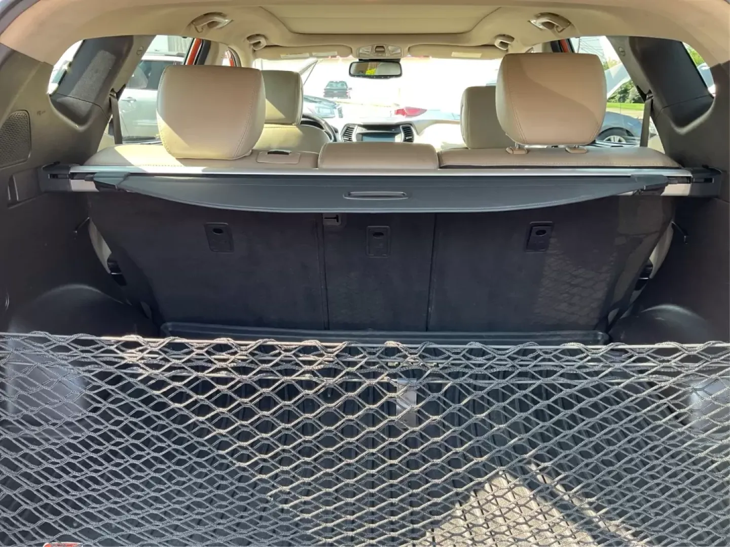 2017 Hyundai Santa Fe 2.0T Ultimate (5XYZW4LA5HG) with an Theta II 2L I-4 gasoline direct injection engine, located at 1184 Kauffman Ave, Fairborn, OH, 45324, (937) 908-9800, 39.807072, -84.030914 - Are you ready to elevate your family adventures or commute comfortably while tackling any road with confidence? Look no further than this 2017 Hyundai Santa Fe 2.0T Ultimate, available now at Advantage Car and Credit in Fairborn, OH. This SUV is not just a vehicle; it's your ticket to creating unfor - Photo#12