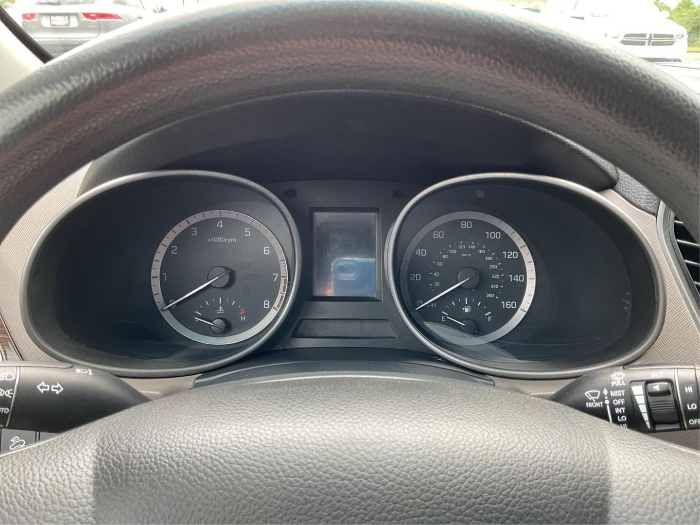 2017 Hyundai Santa Fe Sport 2.4L (5NMZTDLB4HH) with an Theta II 2.4L I-4 gasoline direct injection engine, located at 1951 S Dayton Lakeview Rd., New Carlisle, OH, 45344, (937) 908-9800, 39.890999, -84.050255 - 2017 Hyundai Santa Fe Sport 2.4L - Photo#15