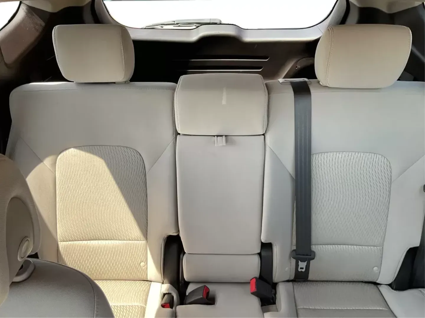2017 Hyundai Santa Fe Sport 2.4L (5XYZT3LB6HG) with an Theta II 2.4L I-4 gasoline direct injection engine, located at 1184 Kauffman Ave, Fairborn, OH, 45324, (937) 908-9800, 39.807072, -84.030914 - ### Discover Adventure on Every Drive: 2017 Hyundai Santa Fe Sport at Advantage Car and Credit<br /> <br /> Looking for a vehicle that fits your active lifestyle? The 2017 Hyundai Santa Fe Sport is designed for those ready to embrace life's adventures! With ample cargo space and a comfortable interi - Photo#13
