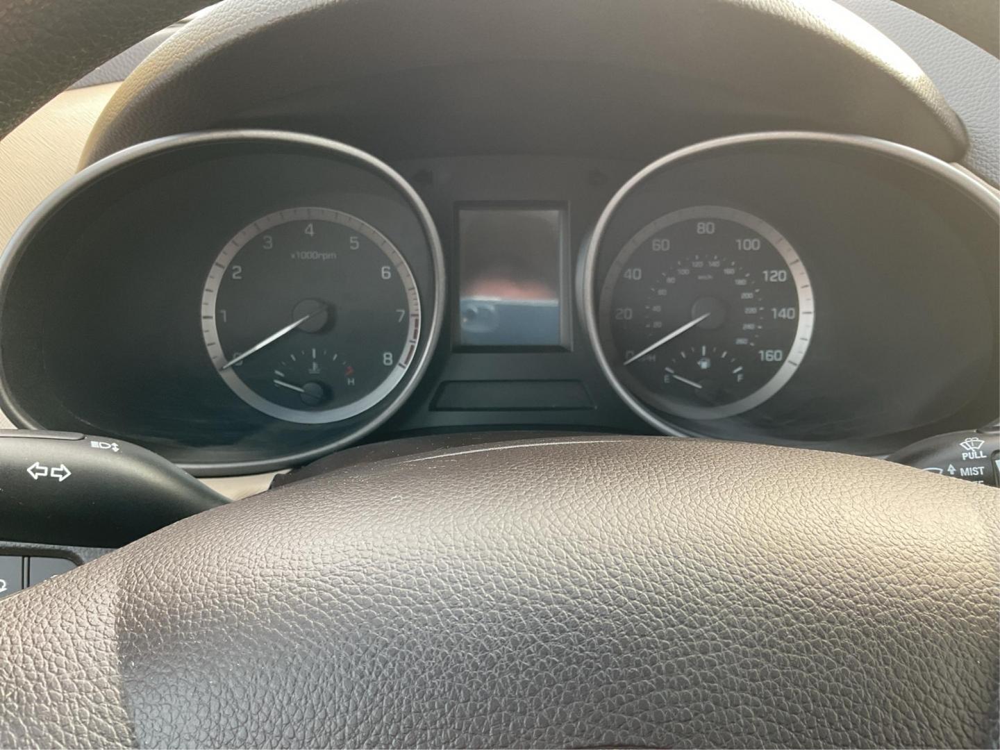 2017 Hyundai Santa Fe Sport 2.4L (5XYZT3LBXHG) with an Theta II 2.4L I-4 gasoline direct injection engine, located at 1099 N County Rd 25A, Troy, OH, 45373, (937) 908-9800, 40.057079, -84.212883 - 2017 Hyundai Santa Fe Sport 2.4L - Photo#14