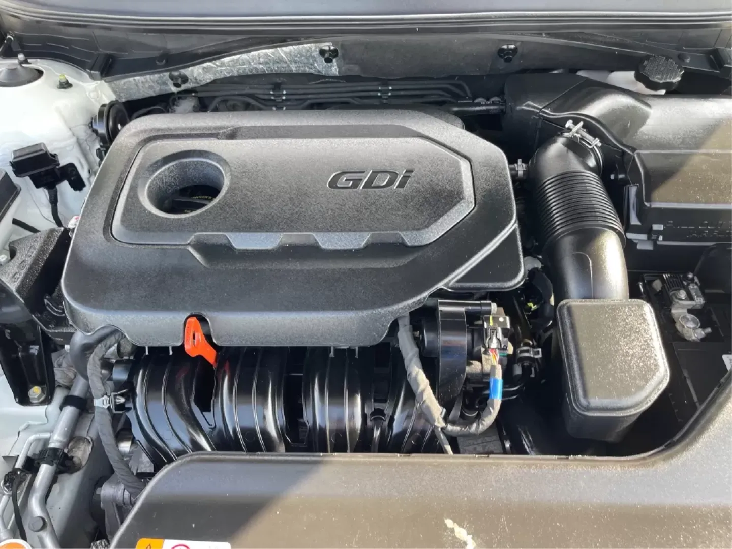 2017 Hyundai Sonata Base (5NPE24AF6HH) with an Other engine, located at 1230 East Main St, Xenia, OH, 45385, (937) 908-9800, 39.688026, -83.910172 - **Experience Comfort and Reliability with the 2017 Hyundai Sonata at Advantage Car and Credit!**<br /> <br /> Are you looking for a dependable sedan that seamlessly fits into your active lifestyle? Whether you're commuting to work, running errands around Fairborn, or making weekend getaways with fri - Photo#11