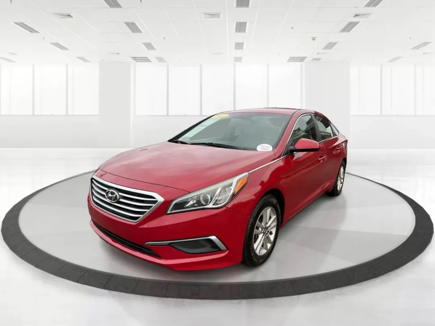 2017 Hyundai Sonata Base/SE (5NPE24AF8HH) with an Other engine, located at 1951 S Dayton Lakeview Rd., New Carlisle, OH, 45344, (937) 908-9800, 39.890999, -84.050255 - **Discover Your Next Adventure with the 2017 Hyundai Sonata at Advantage Car and Credit!**<br /> <br /> Are you in the market for a reliable sedan that effortlessly combines comfort, style, and functionality? Look no further than the 2017 Hyundai Sonata, available now at Advantage Car and Credit in - Photo#8
