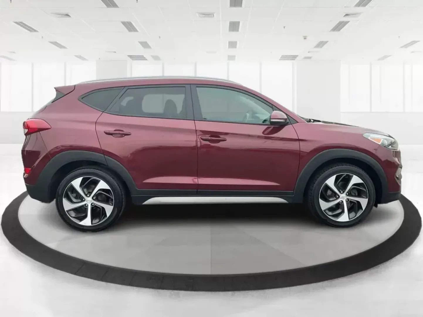 2017 Hyundai Tucson Sport (KM8J3CA29HU) with an 1.6L I-4 gasoline direct injection engine, located at 1099 N County Rd 25A, Troy, OH, 45373, (937) 908-9800, 40.057079, -84.212883 - ### Discover Adventure with the 2017 Hyundai Tucson Sport Your Perfect SUV Awaits!<br /> <br /> Are you ready to elevate your driving experience? Introducing the 2017 Hyundai Tucson Sport, a compact SUV designed for the modern lifestyle. Whether you're a busy professional navigating long commutes, - Photo#1