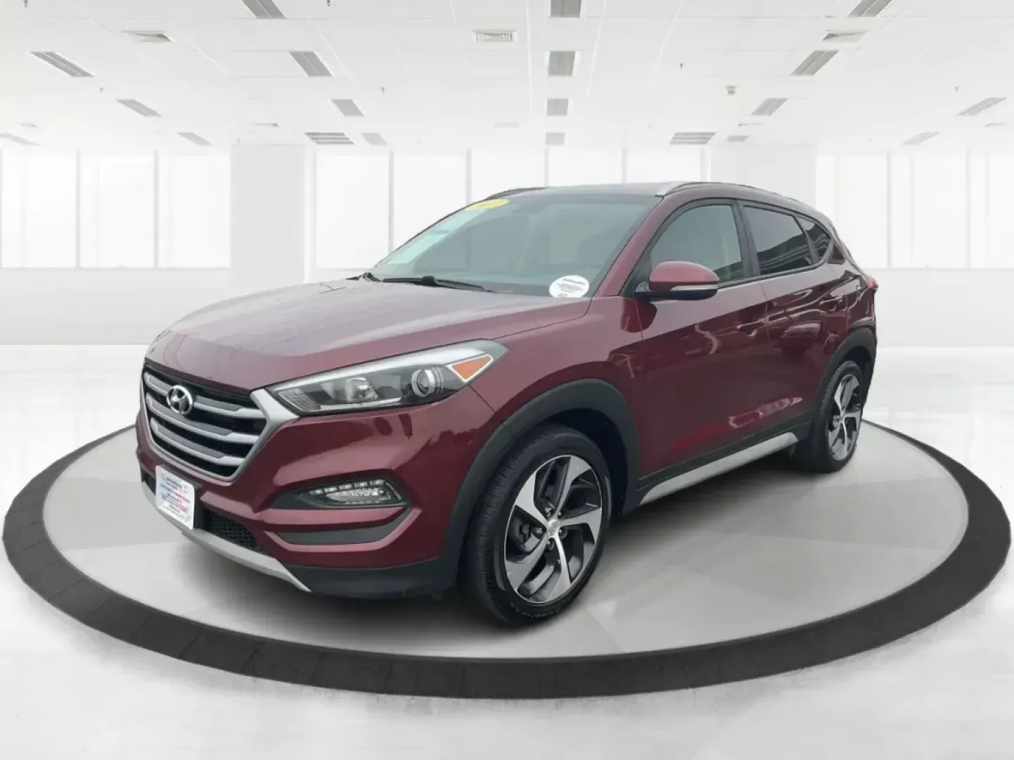 2017 Hyundai Tucson Sport (KM8J3CA29HU) with an 1.6L I-4 gasoline direct injection engine, located at 1099 N County Rd 25A, Troy, OH, 45373, (937) 908-9800, 40.057079, -84.212883 - ### Discover Adventure with the 2017 Hyundai Tucson Sport Your Perfect SUV Awaits!<br /> <br /> Are you ready to elevate your driving experience? Introducing the 2017 Hyundai Tucson Sport, a compact SUV designed for the modern lifestyle. Whether you're a busy professional navigating long commutes, - Photo#7