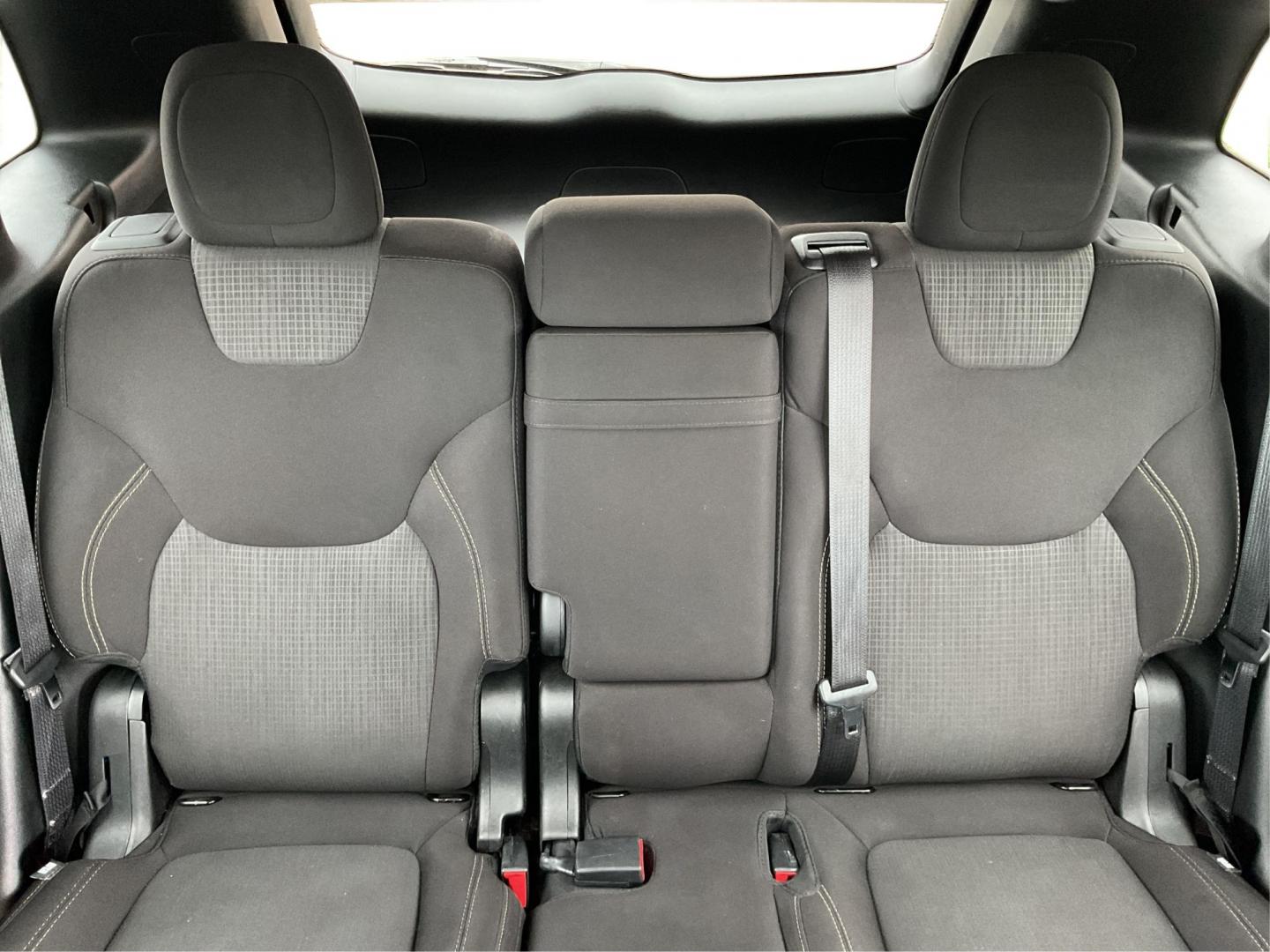 2017 Jeep Cherokee Latitude 4x4 (1C4PJMCB8HW) with an Pentastar 3.2L V-6 DOHC engine, located at 1099 N County Rd 25A, Troy, OH, 45373, (937) 908-9800, 40.057079, -84.212883 - 2017 Jeep Cherokee Latitude 4x4 - Photo#13