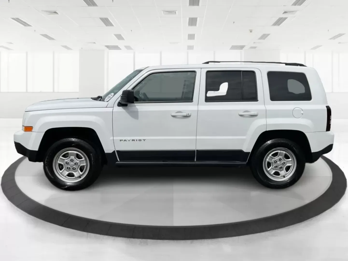 2017 Jeep Patriot Sport FWD (1C4NJPBA4HD) with an Other engine, located at 1099 N County Rd 25A, Troy, OH, 45373, (937) 908-9800, 40.057079, -84.212883 - Are you ready to elevate your adventures with a versatile SUV that suits both your daily commute and weekend getaways? Look no further than this stunning **2017 Jeep Patriot Sport FWD**, available at **Advantage Car and Credit**, your premier **Buy Here Pay Here dealership** located at **1184 Kauffm - Photo#5