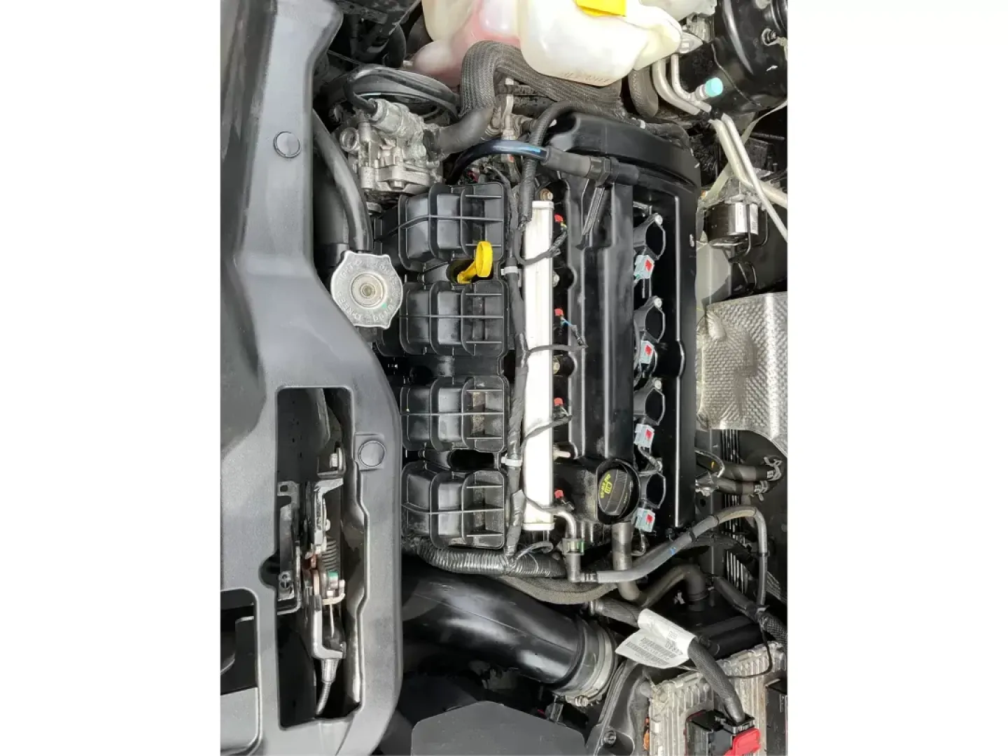 2017 Jeep Patriot Sport FWD (1C4NJPBAXHD) with an 2.4L I-4 DOHC engine, located at 8750 N County Rd 25A, Piqua, OH, 45356, (937) 908-9800, 40.164391, -84.232513 - ### Unleash Adventure with the 2017 Jeep Patriot: Your Perfect SUV Awaits!<br /> <br /> Are you ready to embark on your next adventure? Whether you're a growing family looking for a reliable vehicle, a commuter seeking comfort during long drives, or an outdoor enthusiast craving weekend getaways, th - Photo#10