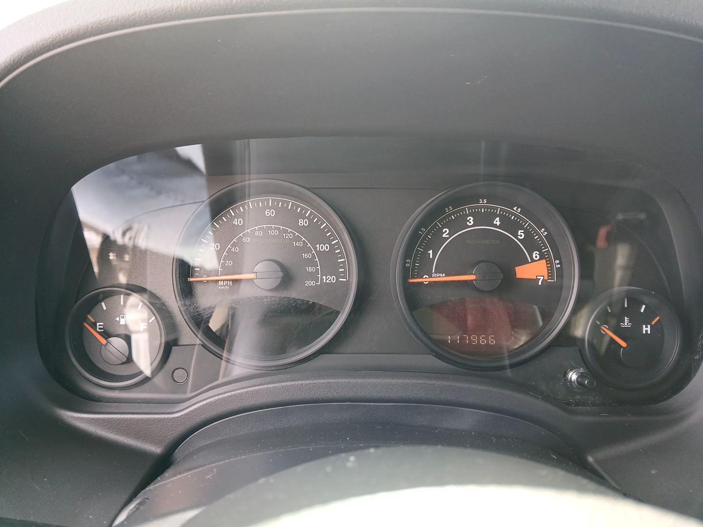 2017 Jeep Patriot Latitude 2WD (1C4NJPFA3HD) with an 2.0L L4 DOHC 16V engine, located at 1099 N County Rd 25A, Troy, OH, 45373, (937) 908-9800, 40.057079, -84.212883 - 2017 Jeep Patriot Latitude 2WD - Photo#14