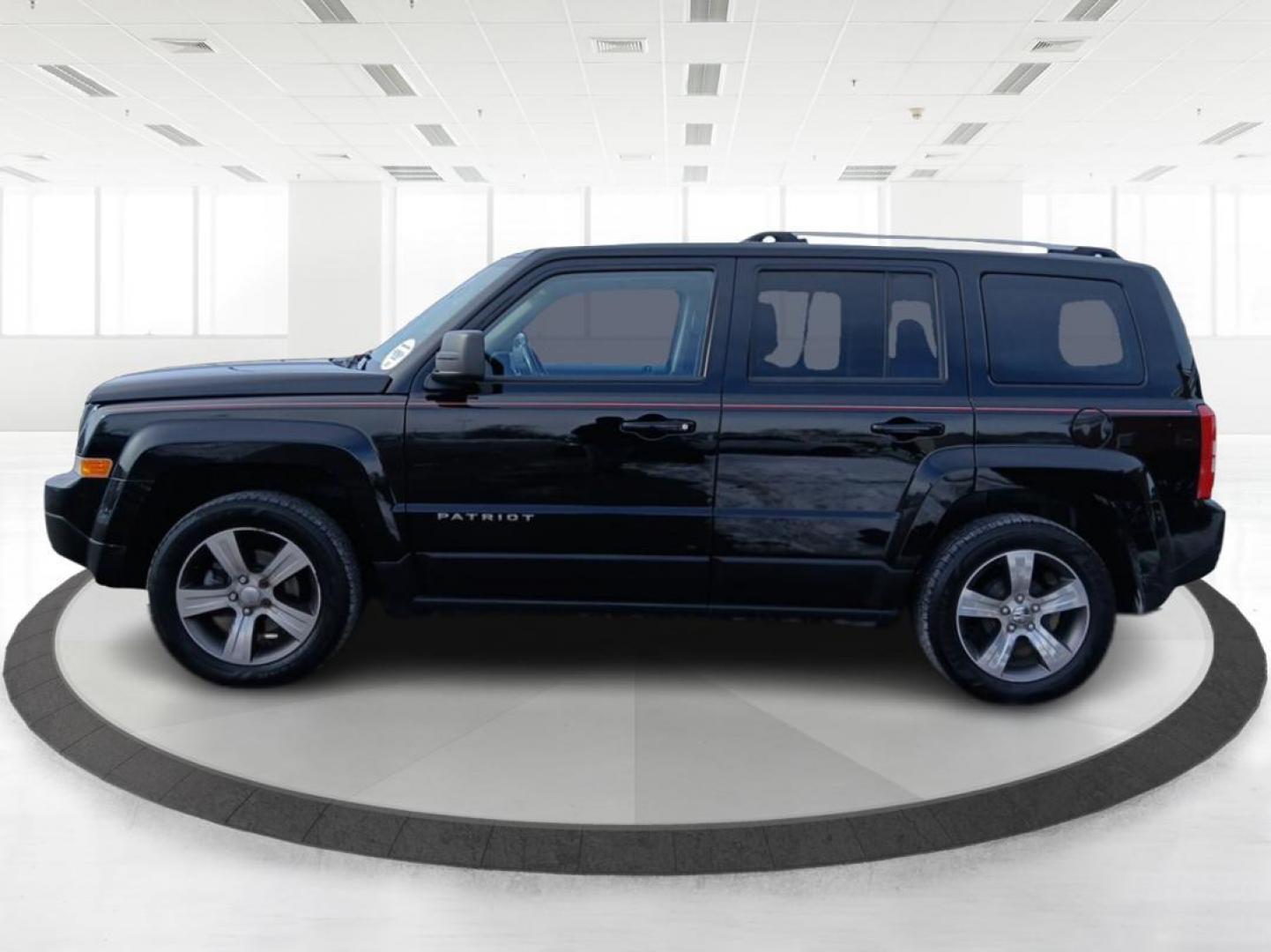 2017 Jeep Patriot Latitude 2WD (1C4NJPFA3HD) with an 2.0L L4 DOHC 16V engine, located at 1099 N County Rd 25A, Troy, OH, 45373, (937) 908-9800, 40.057079, -84.212883 - 2017 Jeep Patriot Latitude 2WD - Photo#5
