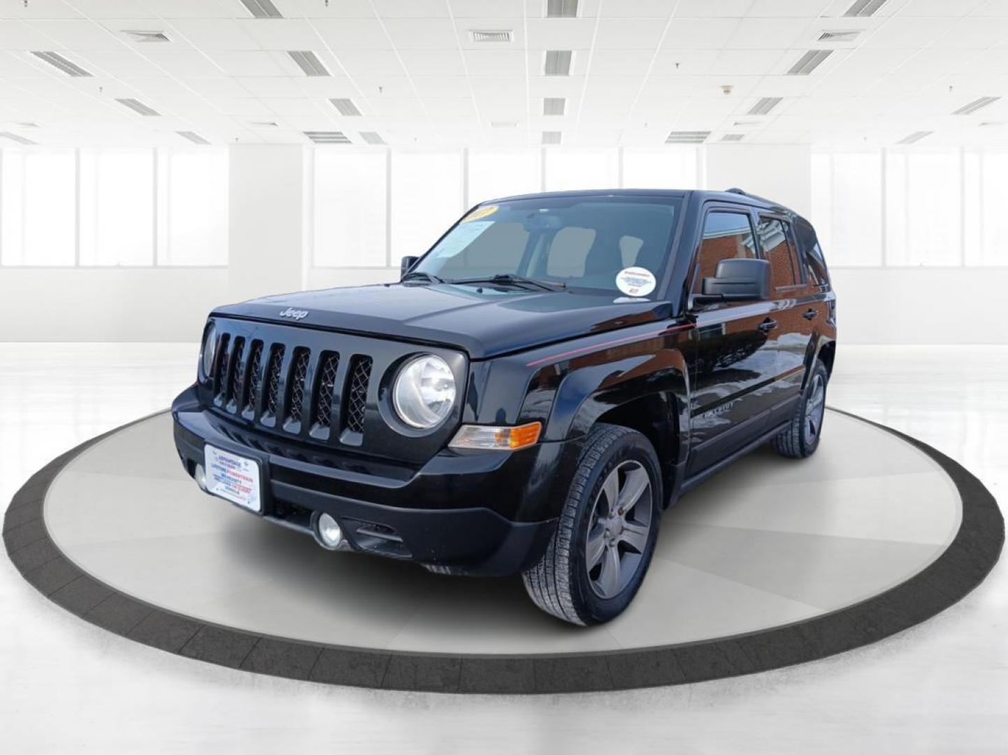 2017 Jeep Patriot Latitude 2WD (1C4NJPFA3HD) with an 2.0L L4 DOHC 16V engine, located at 1099 N County Rd 25A, Troy, OH, 45373, (937) 908-9800, 40.057079, -84.212883 - 2017 Jeep Patriot Latitude 2WD - Photo#7