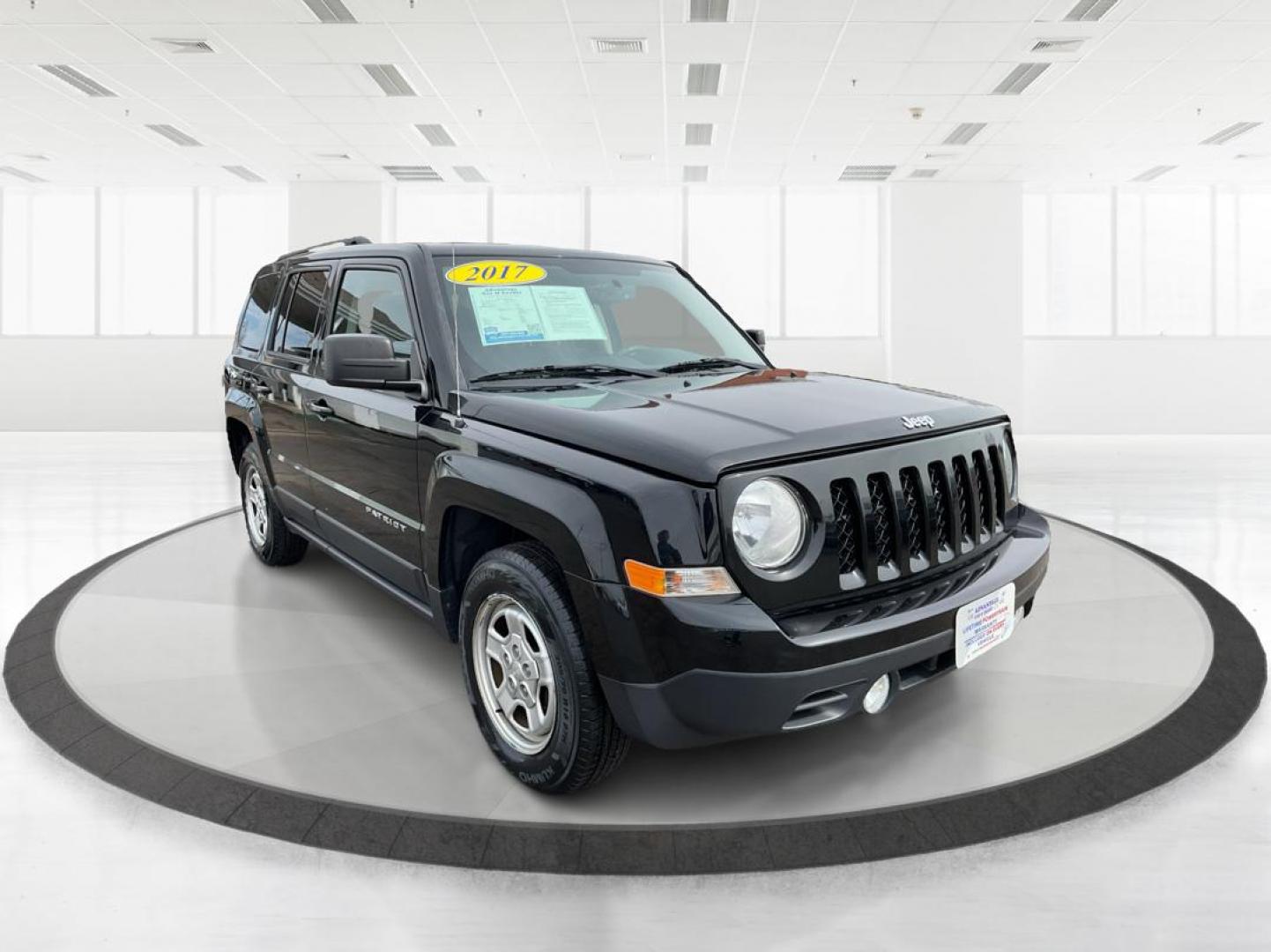 2017 Jeep Patriot Sport FWD (1C4NJPBAXHD) with an 2.4L I-4 DOHC engine, located at 4508 South Dixie Dr, Moraine, OH, 45439, (937) 908-9800, 39.689976, -84.218452 - 2017 Jeep Patriot Sport FWD - Photo#0