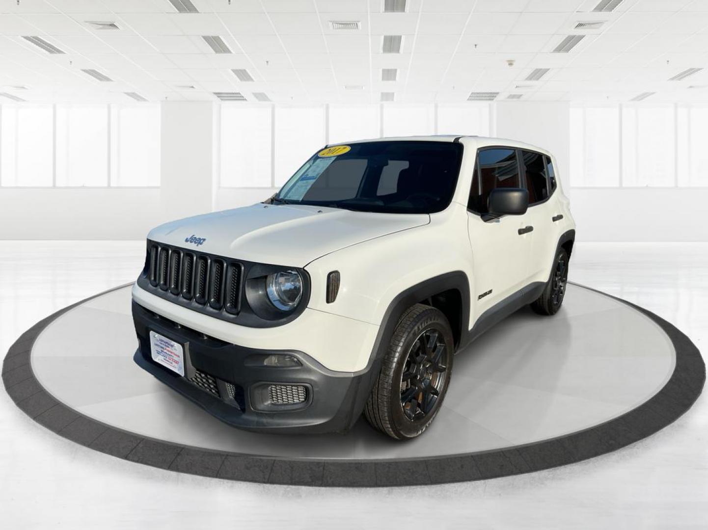 2017 Jeep Renegade Sport 4x4 (ZACCJBAH3HP) with an MultiAir 1.4L I-4 variable valve control engine, Manual transmission, located at 1099 N County Rd 25A, Troy, OH, 45373, (937) 908-9800, 40.057079, -84.212883 - 2017 Jeep Renegade Sport 4x4 - Photo#5