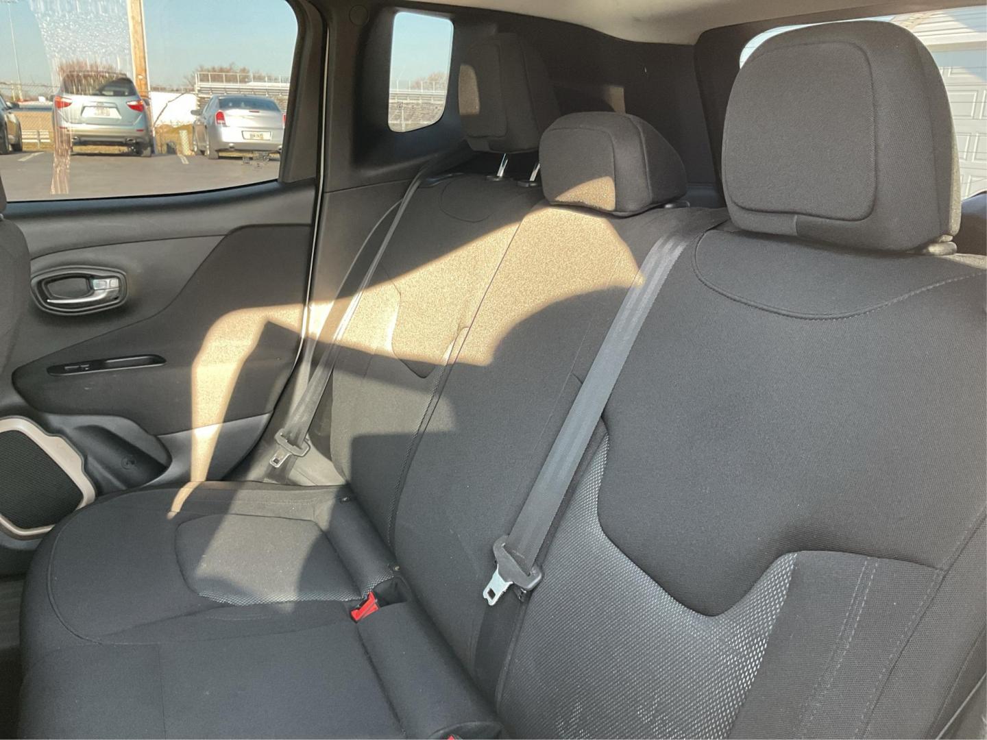 2017 Jeep Renegade Sport 4x4 (ZACCJBAH3HP) with an MultiAir 1.4L I-4 variable valve control engine, Manual transmission, located at 1099 N County Rd 25A, Troy, OH, 45373, (937) 908-9800, 40.057079, -84.212883 - 2017 Jeep Renegade Sport 4x4 - Photo#7