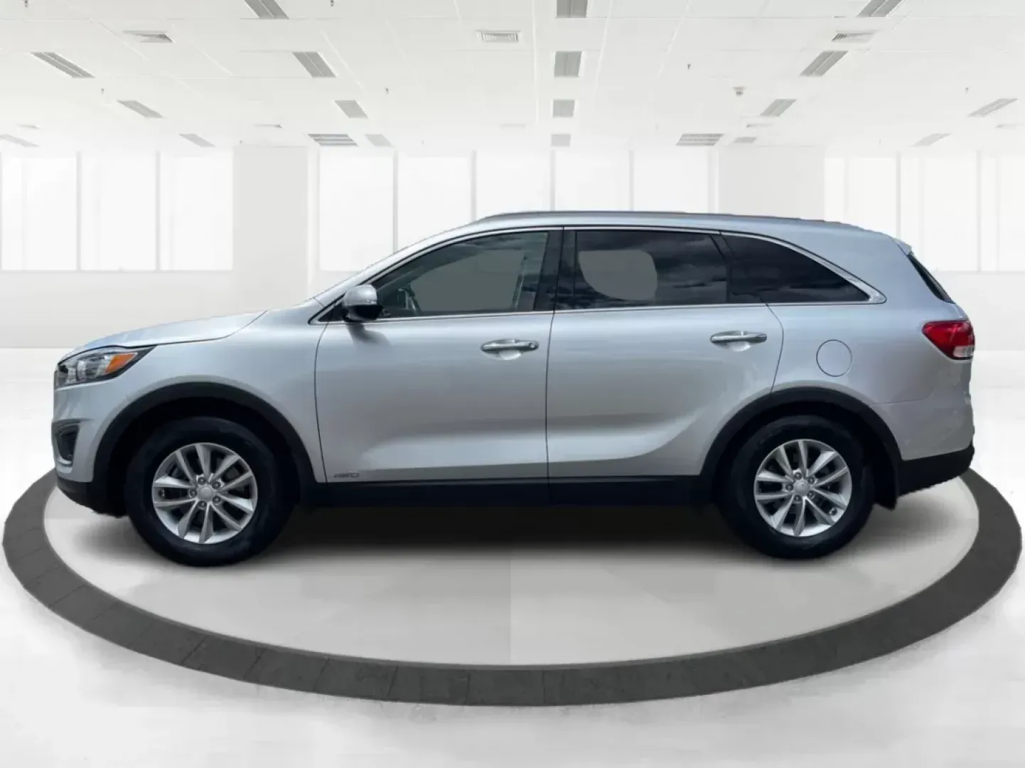 2017 Kia Sorento LX AWD (5XYPGDA32HG) with an 2.4L L4 DOHC 16V engine, 6-Speed Automatic transmission, located at 1951 S Dayton Lakeview Rd., New Carlisle, OH, 45344, (937) 908-9800, 39.890999, -84.050255 - 2017 Kia Sorento LX AWD - Photo#6