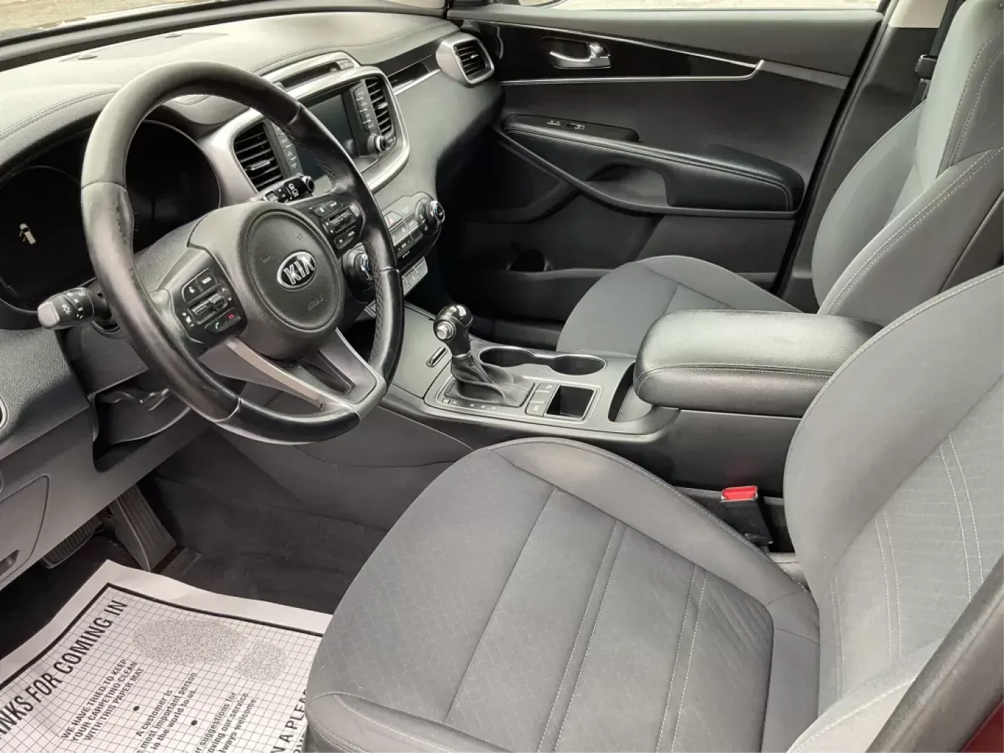 2017 Kia Sorento 3.3L LX (5XYPG4A53HG) with an Lambda II 3.3L V-6 gasoline direct injection engine, located at 880 E. National Road, Vandalia, OH, 45377, (937) 908-9800, 39.891918, -84.183594 - ### Discover the Versatile 2017 Kia Sorento at Advantage Car and Credit: Your Go-To BHPH Dealership in Fairborn, OH!<br /> <br /> Are you searching for a family-friendly SUV that can accommodate all your adventures? Look no further! The 2017 Kia Sorento, available at Advantage Car and Credit in Fair - Photo#8