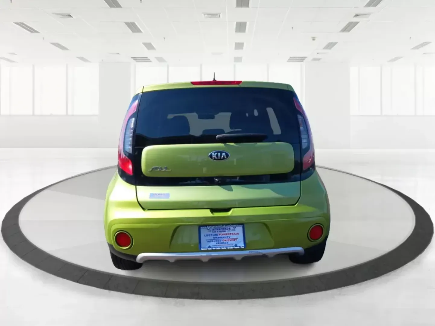 2017 Kia Soul + (KNDJP3A55H7) with an 2.0L L4 DOHC 16V engine, 6-Speed Automatic transmission, located at 1099 N County Rd 25A, Troy, OH, 45373, (937) 908-9800, 40.057079, -84.212883 - 2017 Kia Soul + - Photo#4