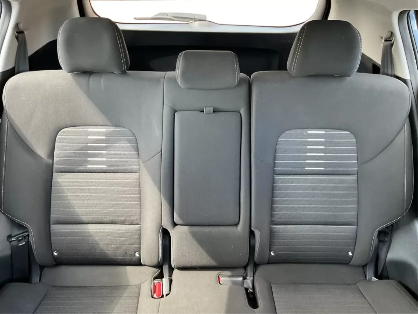 2017 Kia Sportage LX (KNDPM3ACXH7) with an Theta II 2.4L I-4 gasoline direct injection engine, located at 8750 N County Rd 25A, Piqua, OH, 45356, (937) 908-9800, 40.164391, -84.232513 - **Discover Your Next Adventure with the 2017 Kia Sportage LX at Advantage Car and Credit!** <br /> <br /> Are you ready to elevate your driving experience? Look no further! This stunning 2017 Kia Sportage LX in Pacific Blue is perfect for anyone who craves both style and functionality. Whether you'r - Photo#14