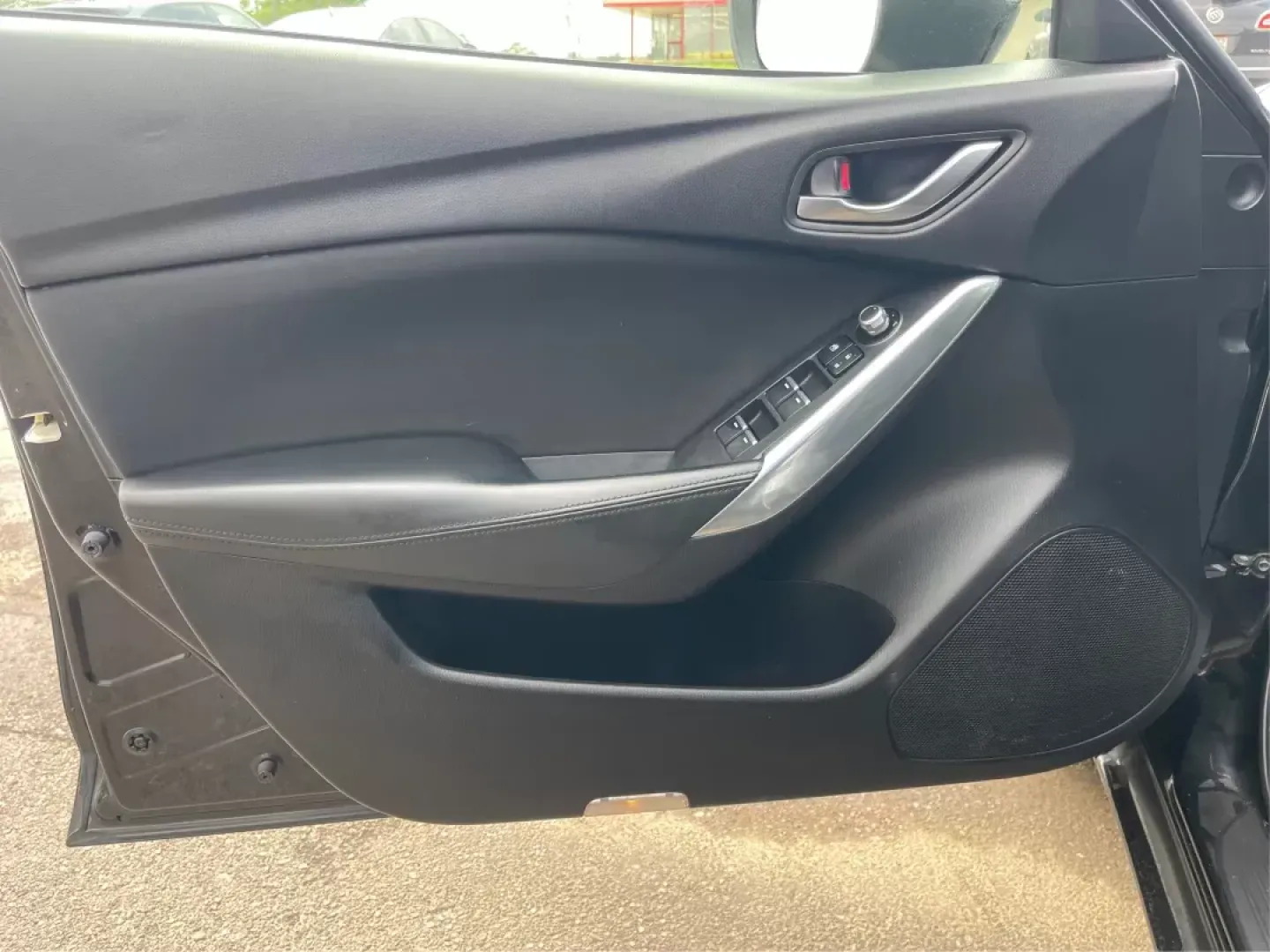 2017 Mazda Mazda6 Sport (JM1GL1U58H1) with an SKYACTIV-G 2.5L I-4 gasoline direct injection engine, located at 4508 South Dixie Dr, Moraine, OH, 45439, (937) 908-9800, 39.689976, -84.218452 - **Drive Your Adventure with the 2017 Mazda6 from Advantage Car and Credit!**<br /> <br /> Looking for the perfect vehicle to accompany you on your daily commutes or weekend getaways? Look no further! The 2017 Mazda6 Sport is the ideal sedan for those who crave a blend of style, comfort, and reliabil - Photo#17