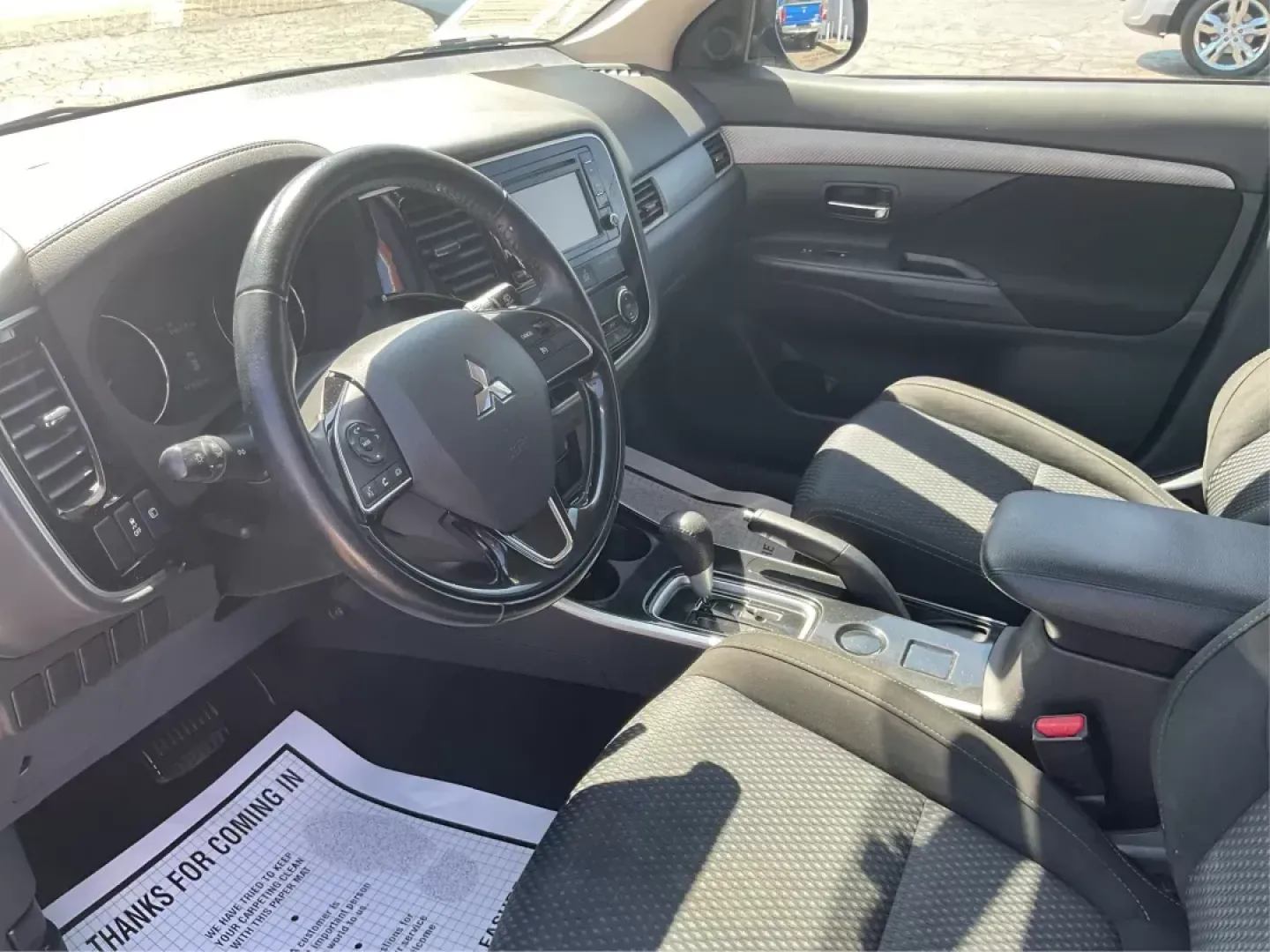2017 Mitsubishi Outlander ES (JA4AD2A34HZ) with an 2.4L I-4 variable valve control engine, located at 1230 East Main St, Xenia, OH, 45385, (937) 908-9800, 39.688026, -83.910172 - **Adventure Awaits with the 2017 Mitsubishi Outlander ES Your Ideal Family SUV!**<br /> <br /> Are you on the hunt for a versatile and reliable SUV that can handle your growing family's needs while also being budget-friendly? Look no further! At Advantage Car and Credit in Fairborn, OH, we present - Photo#8