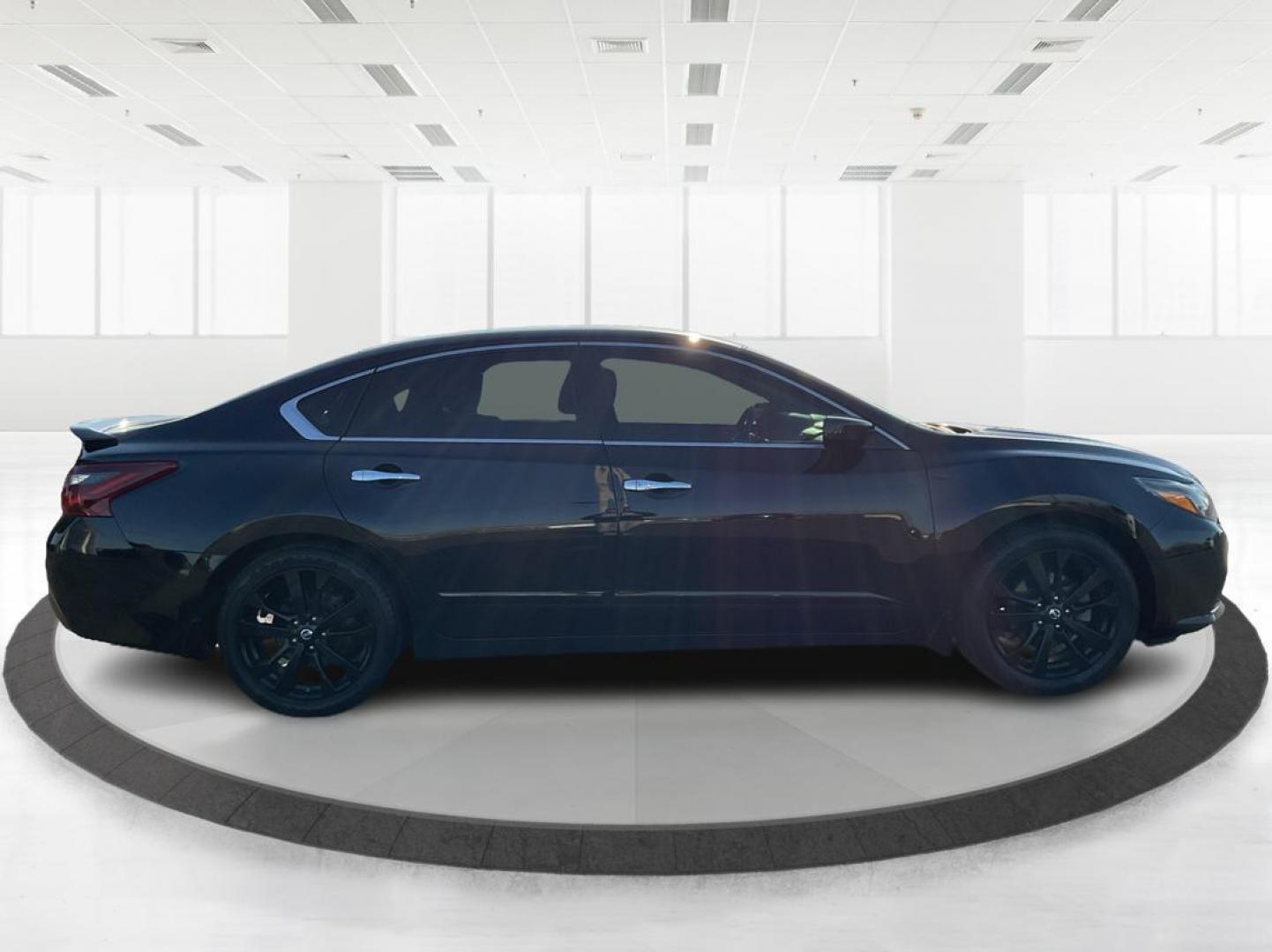 2017 Nissan Altima 2.5 SR (1N4AL3AP8HC) with an Other engine, located at 1951 S Dayton Lakeview Rd., New Carlisle, OH, 45344, (937) 908-9800, 39.890999, -84.050255 - 2017 Nissan Altima 2.5 SR - Photo#1