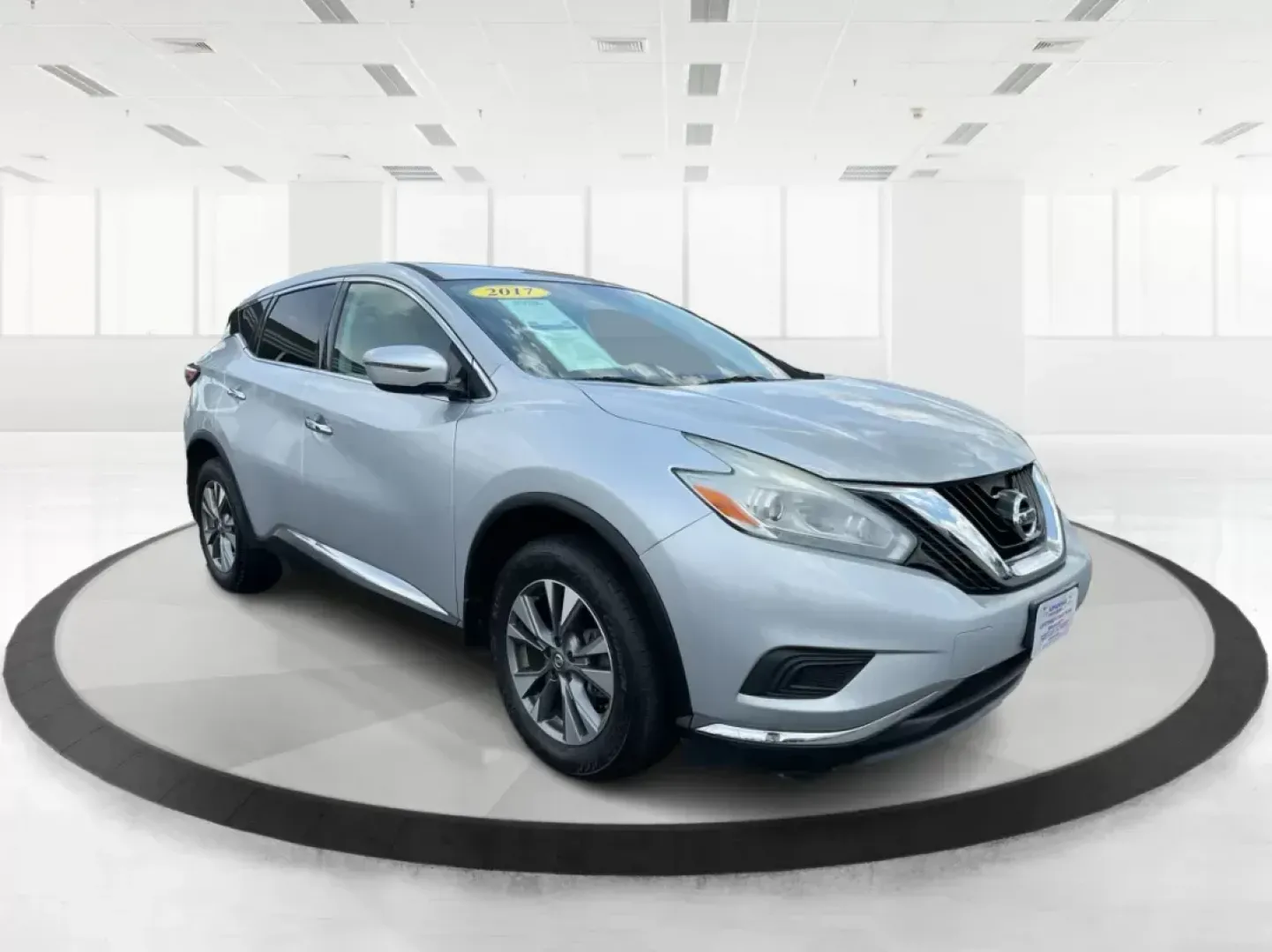 2017 Nissan Murano S AWD (5N1AZ2MH6HN) with an 3.5L V6 DOHC 24V engine, Continuously Variable Transmission transmission, located at 1184 Kauffman Ave, Fairborn, OH, 45324, (937) 908-9800, 39.807072, -84.030914 - **Discover Your Adventure with the 2017 Nissan Murano S AWD at Advantage Car and Credit!**<br /> <br /> Are you ready to upgrade your driving experience? If you're searching for a versatile SUV that blends style, comfort, and capability, look no further than our stunning 2017 Nissan Murano S AWD, av - Photo#0