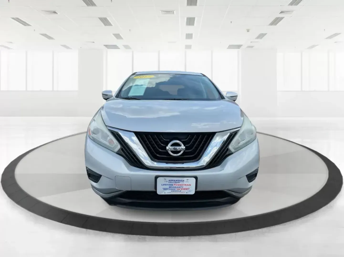 2017 Nissan Murano S AWD (5N1AZ2MH6HN) with an 3.5L V6 DOHC 24V engine, Continuously Variable Transmission transmission, located at 1184 Kauffman Ave, Fairborn, OH, 45324, (937) 908-9800, 39.807072, -84.030914 - **Discover Your Adventure with the 2017 Nissan Murano S AWD at Advantage Car and Credit!**<br /> <br /> Are you ready to upgrade your driving experience? If you're searching for a versatile SUV that blends style, comfort, and capability, look no further than our stunning 2017 Nissan Murano S AWD, av - Photo#6