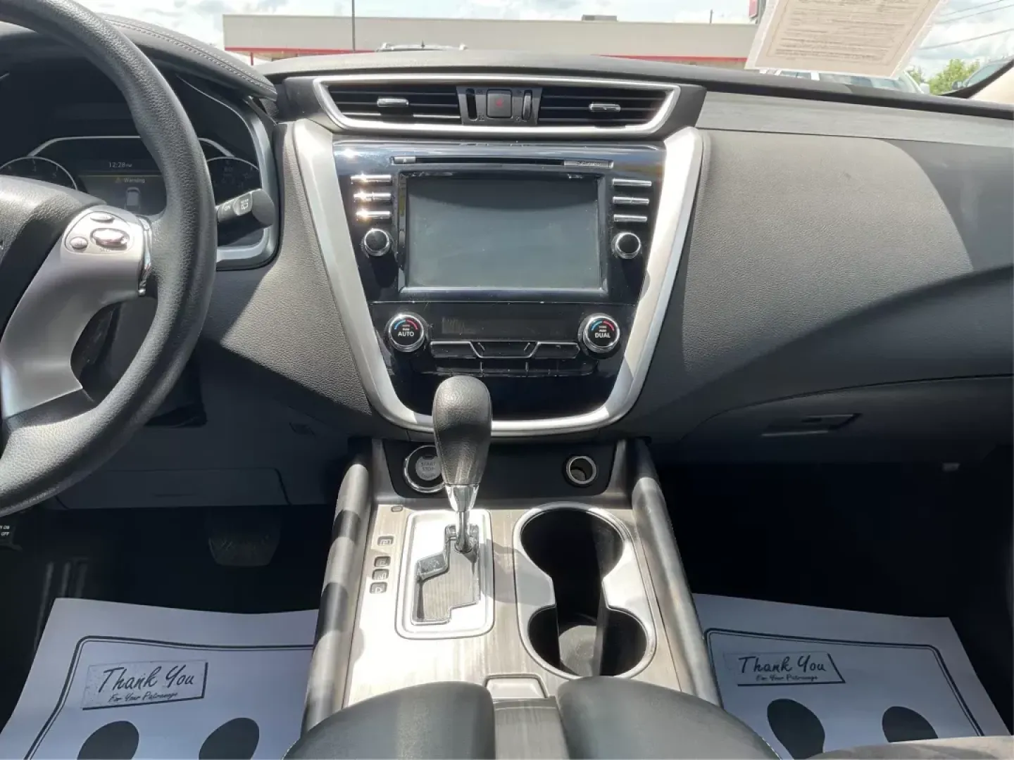 2017 Nissan Murano S AWD (5N1AZ2MH6HN) with an 3.5L V6 DOHC 24V engine, Continuously Variable Transmission transmission, located at 1184 Kauffman Ave, Fairborn, OH, 45324, (937) 908-9800, 39.807072, -84.030914 - **Discover Your Adventure with the 2017 Nissan Murano S AWD at Advantage Car and Credit!**<br /> <br /> Are you ready to upgrade your driving experience? If you're searching for a versatile SUV that blends style, comfort, and capability, look no further than our stunning 2017 Nissan Murano S AWD, av - Photo#12