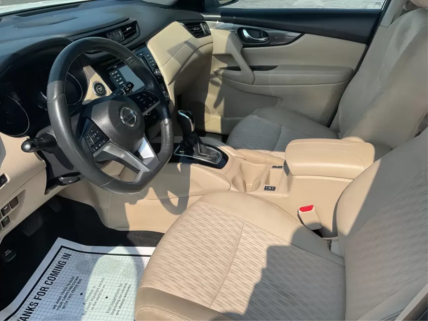2017 Nissan Rogue SV (5N1AT2MV3HC) with an 2.5L I-4 DOHC engine, located at 1099 N County Rd 25A, Troy, OH, 45373, (937) 908-9800, 40.057079, -84.212883 - 2017 Nissan Rogue SV - Photo#8