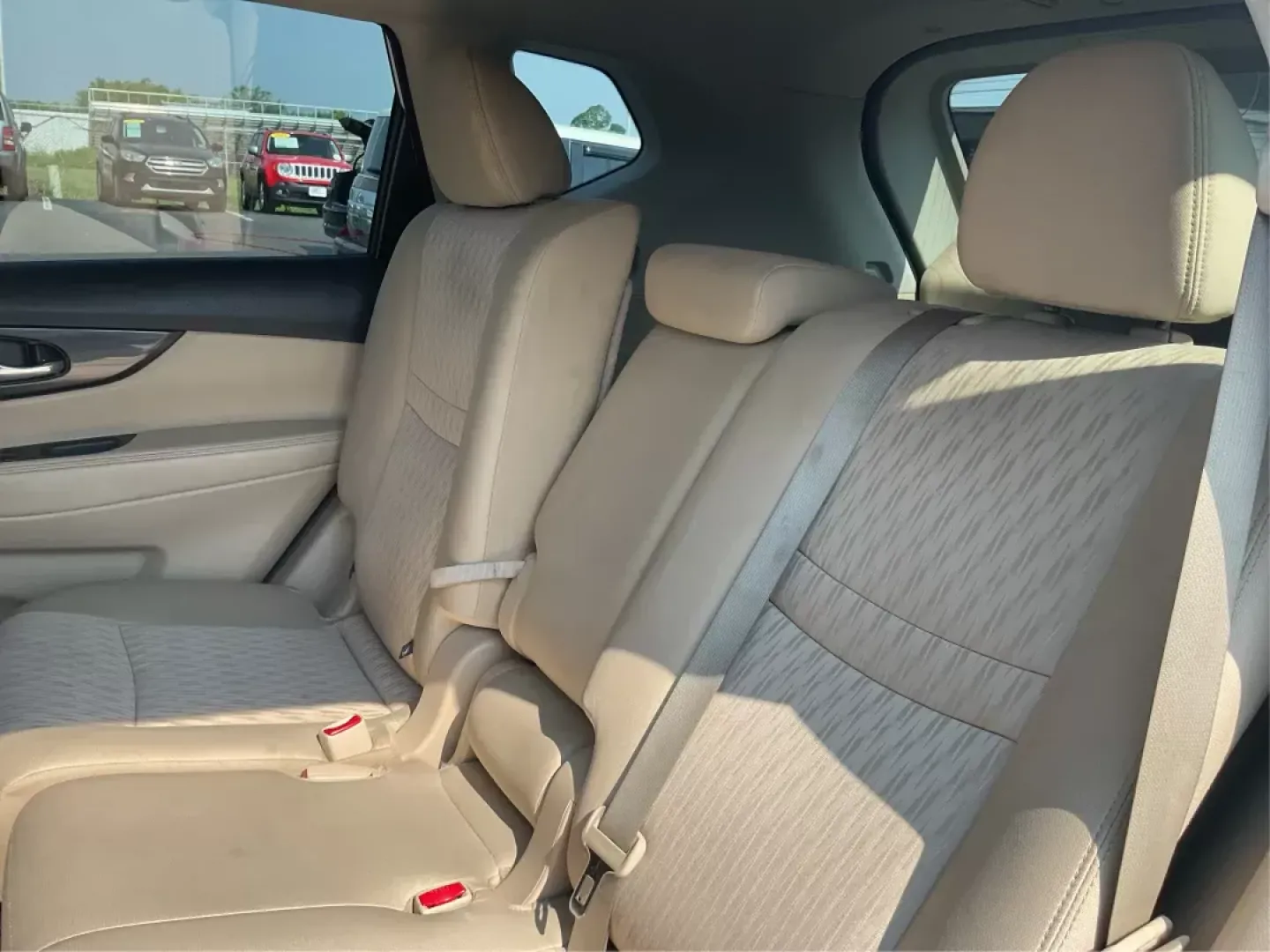 2017 Nissan Rogue SV (5N1AT2MV3HC) with an 2.5L I-4 DOHC engine, located at 1099 N County Rd 25A, Troy, OH, 45373, (937) 908-9800, 40.057079, -84.212883 - 2017 Nissan Rogue SV - Photo#9