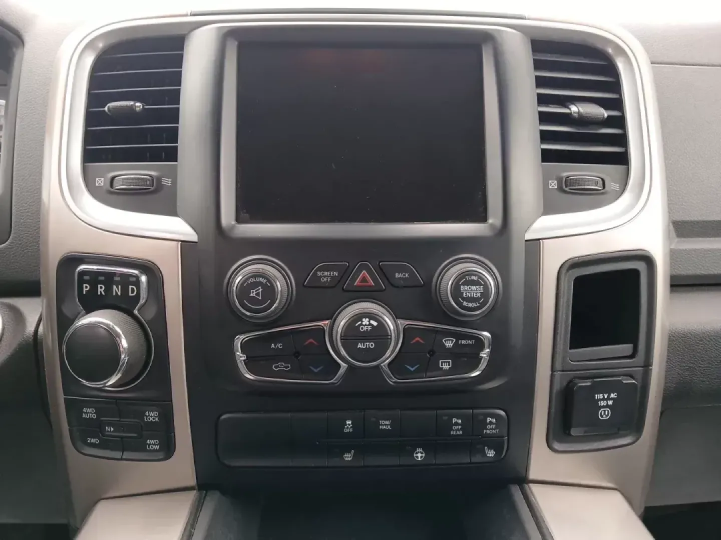 2017 Ram 1500 SLT Crew Cab SWB 4WD (3C6RR7LT1HG) with an 5.7L V8 OHV 16V engine, 8-Speed Automatic transmission, located at 880 E. National Road, Vandalia, OH, 45377, (937) 908-9800, 39.891918, -84.183594 - 2017 Ram 1500 SLT Crew Cab SWB 4WD - Photo#13