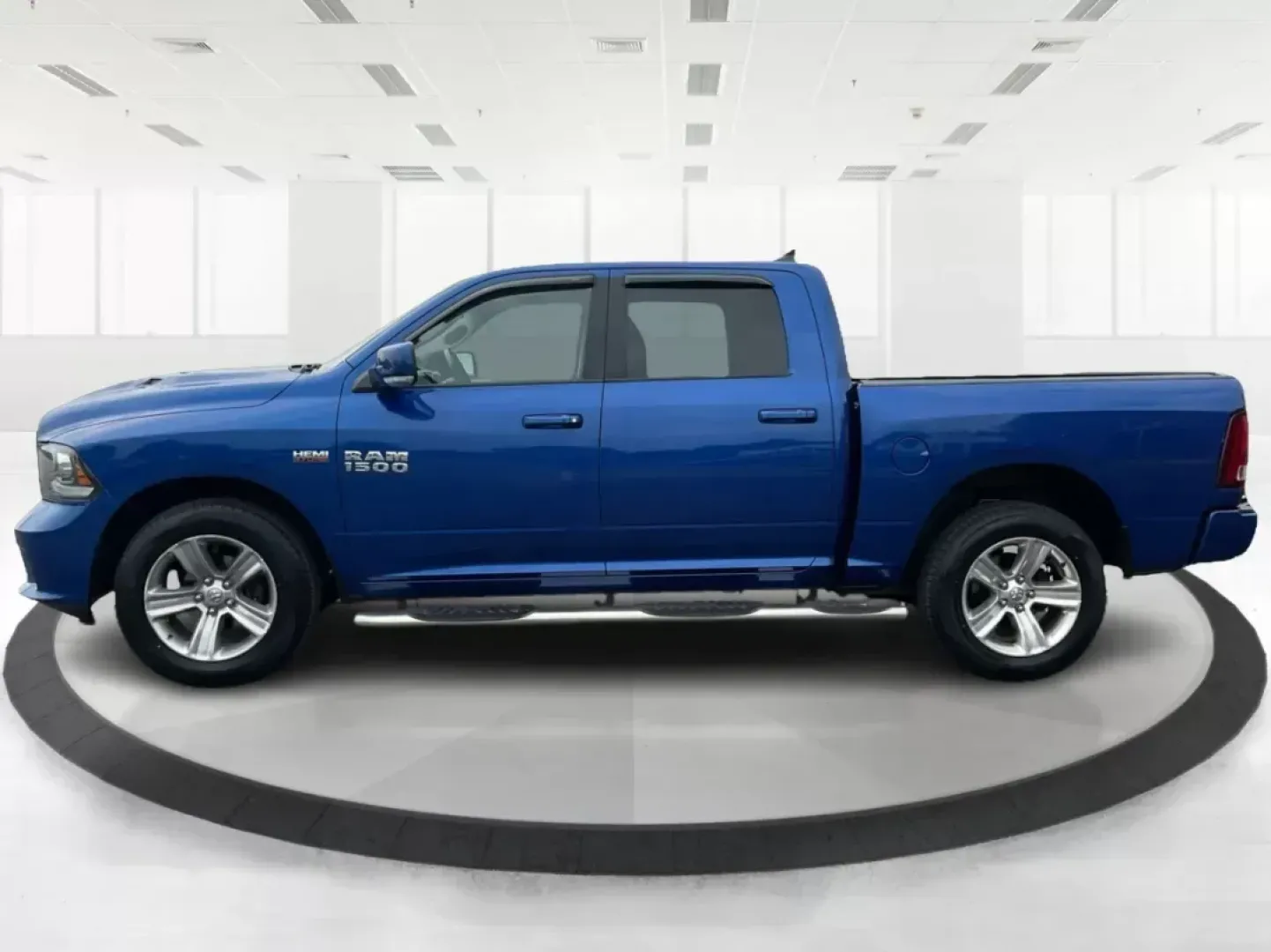 2017 Ram 1500 Sport (1C6RR7MT6HS) with an Other engine, located at 8750 N County Rd 25A, Piqua, OH, 45356, (937) 908-9800, 40.164391, -84.232513 - **Adventure Awaits with the 2017 Ram 1500 Sport at Advantage Car and Credit!**<br /> <br /> Are you ready to take your outdoor adventures to the next level? Whether you're hauling gear for a weekend camping trip or navigating city commutes, the 2017 Ram 1500 Sport is your perfect companion. With its - Photo#5