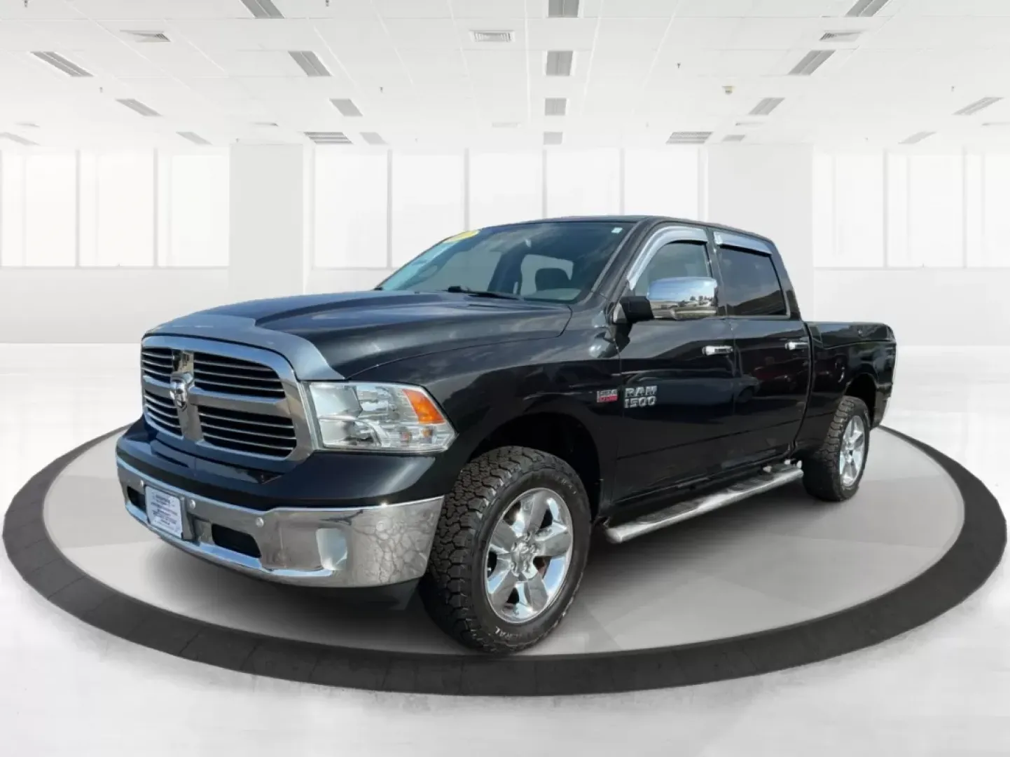 2017 Ram 1500 Big Horn Crew Cab 4x4 6'4 Box (1C6RR7TT6HS) with an Other engine, located at 8750 N County Rd 25A, Piqua, OH, 45356, (937) 908-9800, 40.164391, -84.232513 - **Experience Unmatched Capability with the 2017 Ram 1500 Big Horn Crew Cab 4x4 at Advantage Car and Credit - Piqua!**<br /> <br /> Are you on the hunt for a rugged and versatile truck that can handle everything from daily commutes to weekend adventures? Look no further than this stunning 2017 Ram 15 - Photo#8