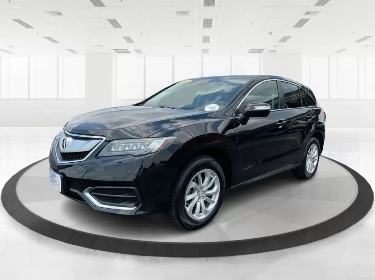 2018 Acura RDX AcuraWatch Plus Package (5J8TB4H34JL) with an 3.5L V-6 i-VTEC variable valve control engine, located at 401 Woodman Dr, Riverside, OH, 45431, (937) 908-9800, 39.760899, -84.123421 - **Elevate Your Commute and Family Adventures with the 2018 Acura RDX at Advantage Car and Credit!**<br /> <br /> Are you in search of a versatile vehicle that promises both comfort and style for your daily commutes or family escapades? Look no further than the stunning 2018 Acura RDX, available at A - Photo#8