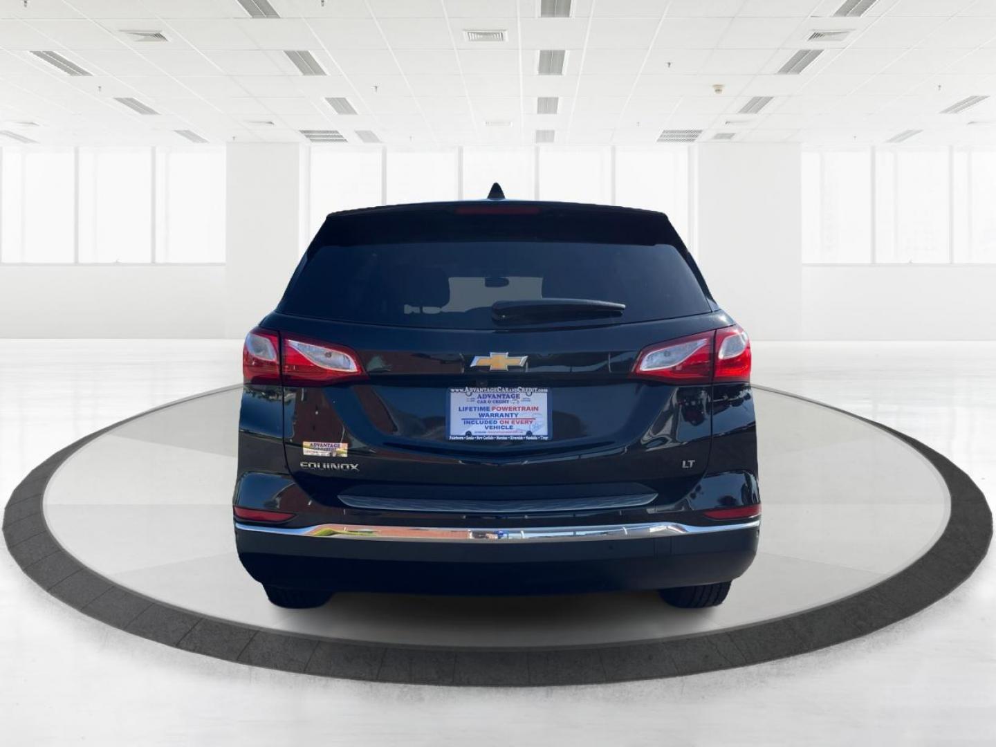 2018 Chevrolet Equinox LT 2WD (2GNAXJEV1J6) with an 1.5L L4 DIR DOHC 16V TURBO engine, 6-Speed Automatic transmission, located at 1230 East Main St, Xenia, OH, 45385, (937) 908-9800, 39.688026, -83.910172 - One Owner - Photo#3
